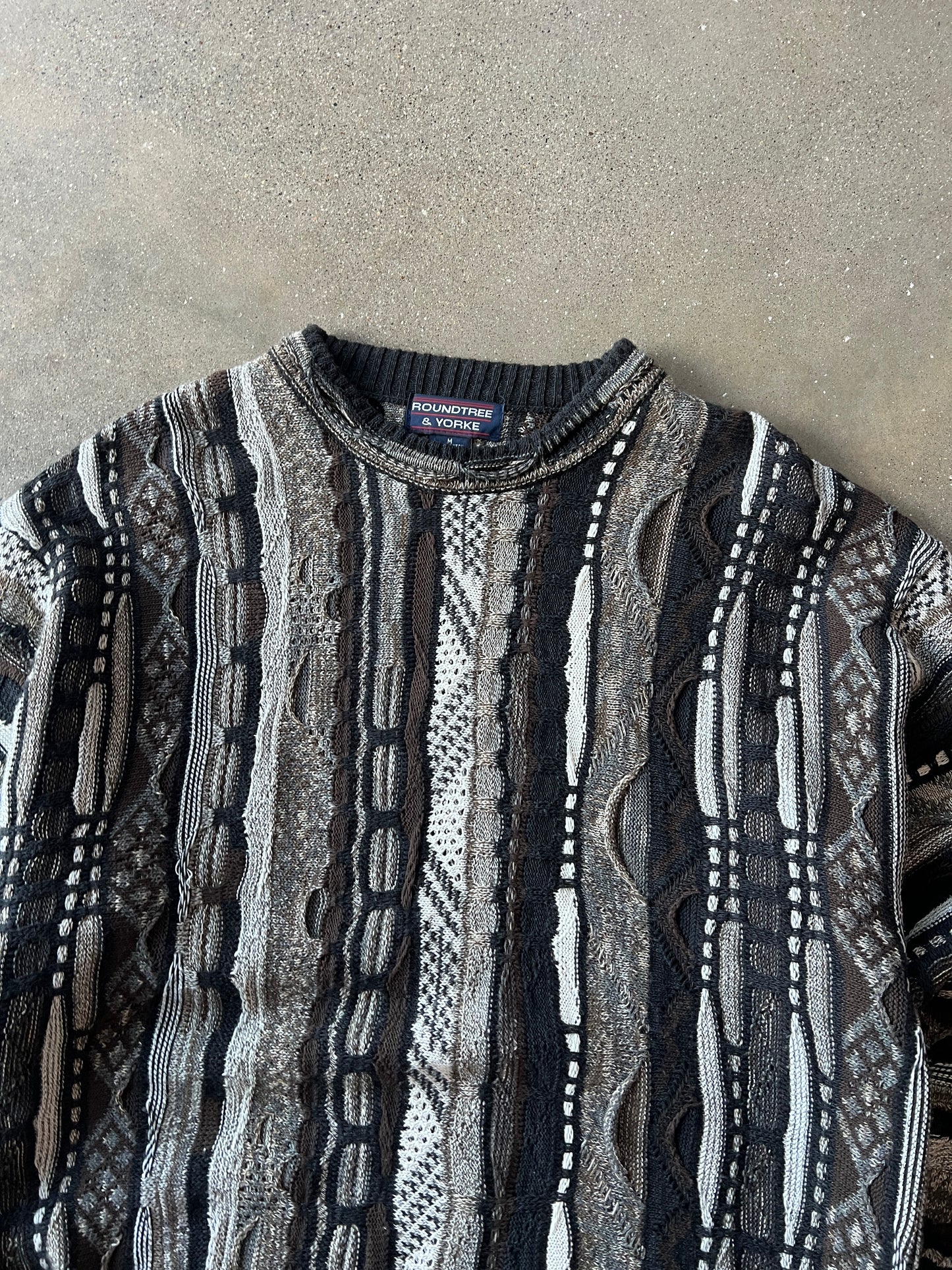 Vintage Brown Tundra Cable Knit Sweater - M