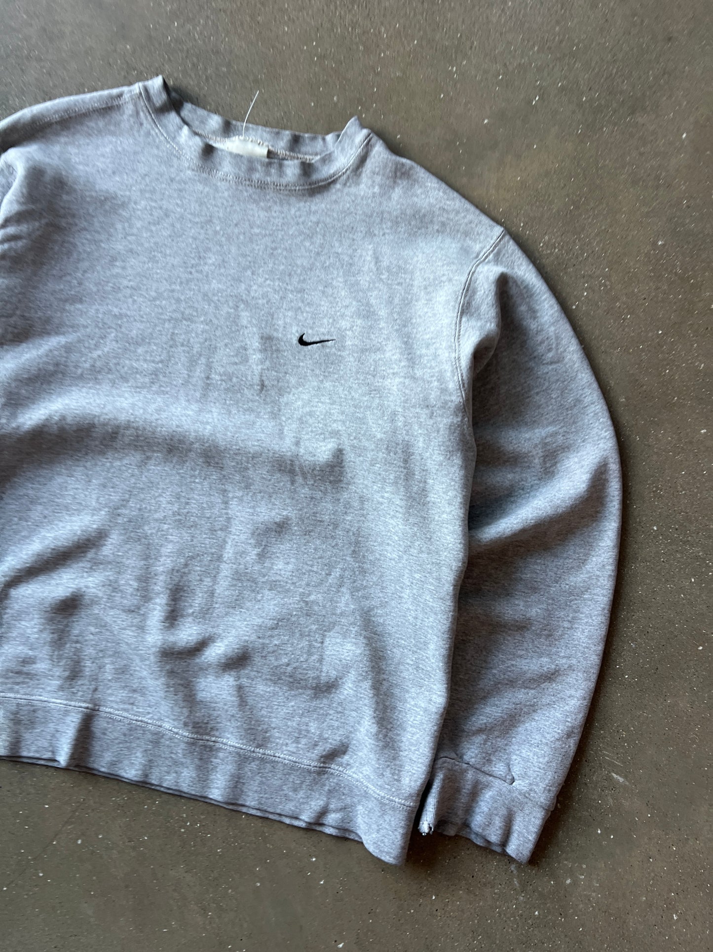 Vintage Grey Nike Swoosh Crew - M