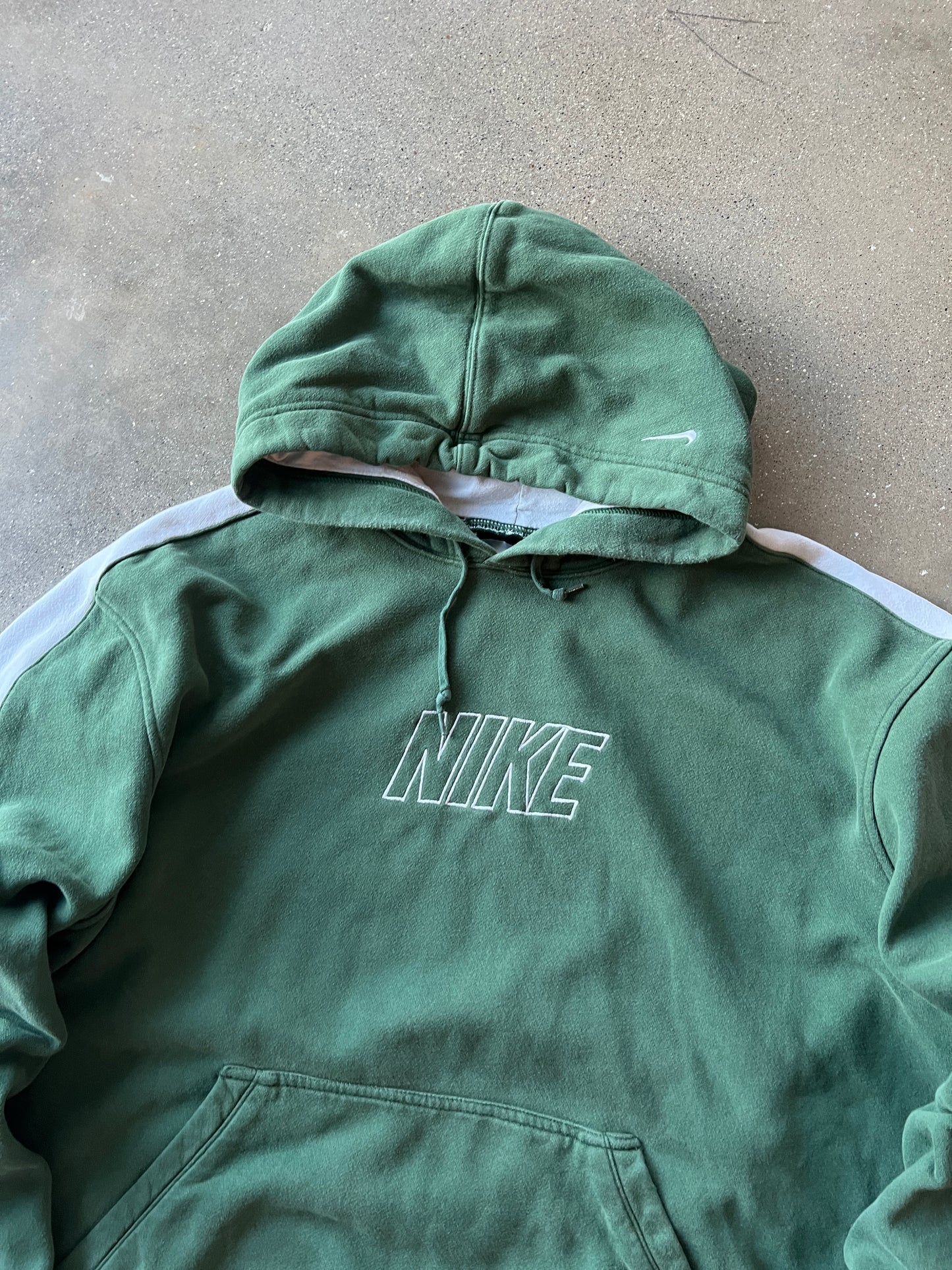 Vintage Green Nike Spellout Hoodie - XL