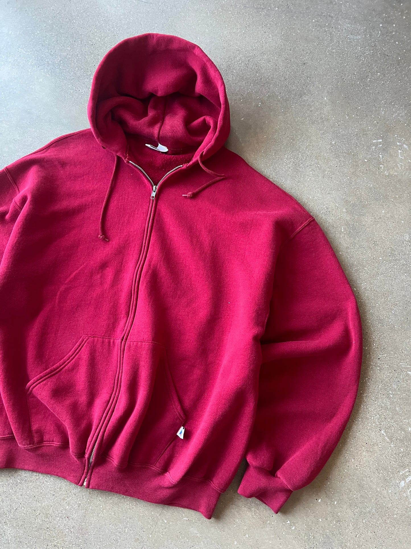 Vintage Red Russell Athletic Hoodie - XL