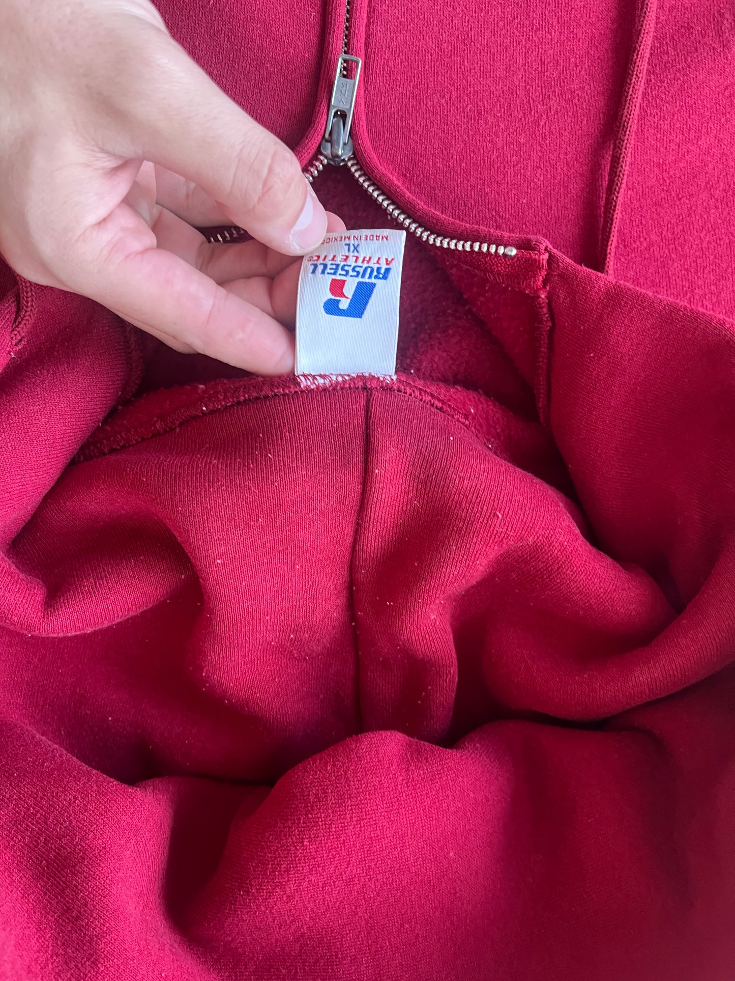 Vintage Red Russell Athletic Hoodie - XL