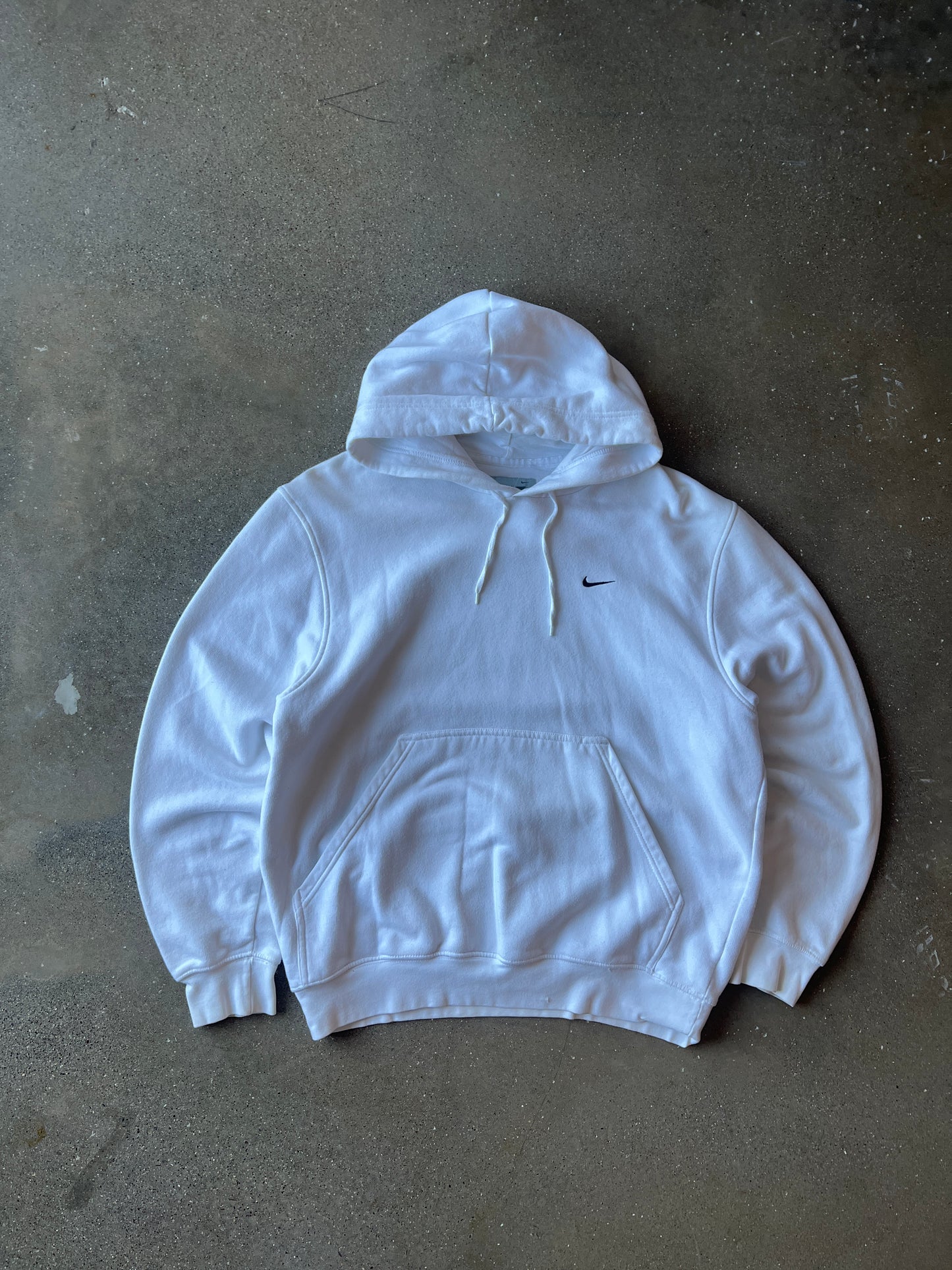 Vintage White Nike Swoosh Hoodie - M