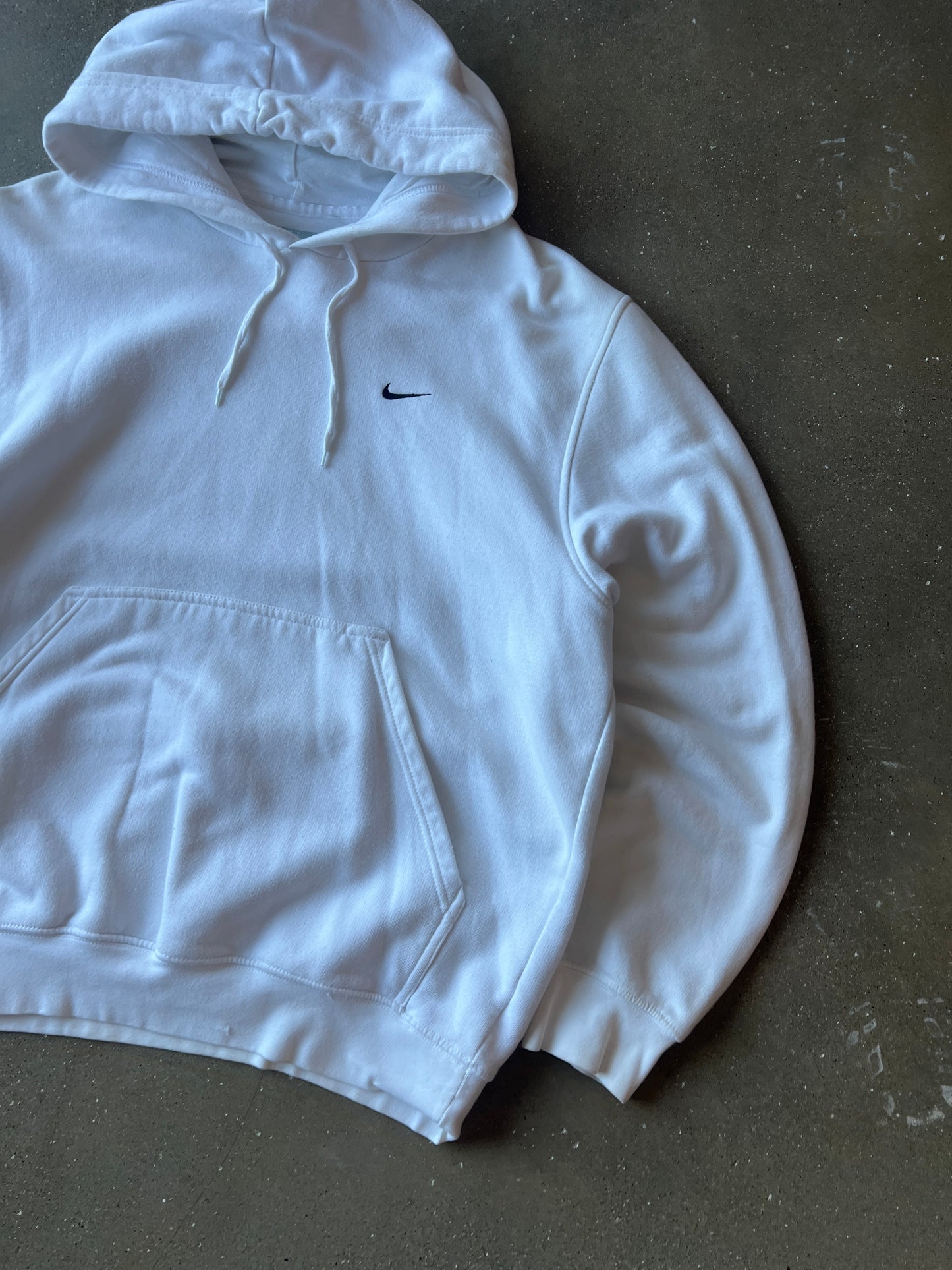 Vintage White Nike Swoosh Hoodie - M