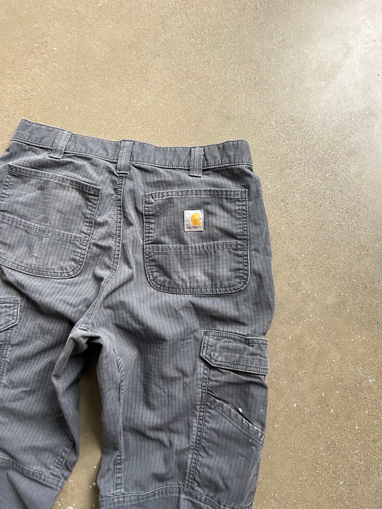 Vintage Grey Distressed Carhartt Cargo Pants - 32
