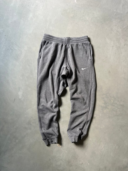 Vintage Grey Nike Baggy Sweatpants - M