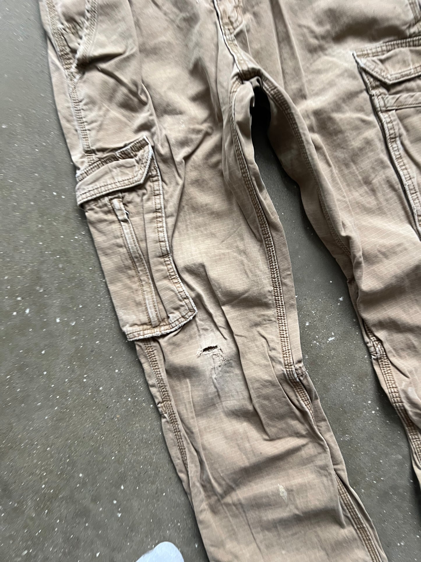 Vintage Faded Tan Carhartt Cargo Pants - 30