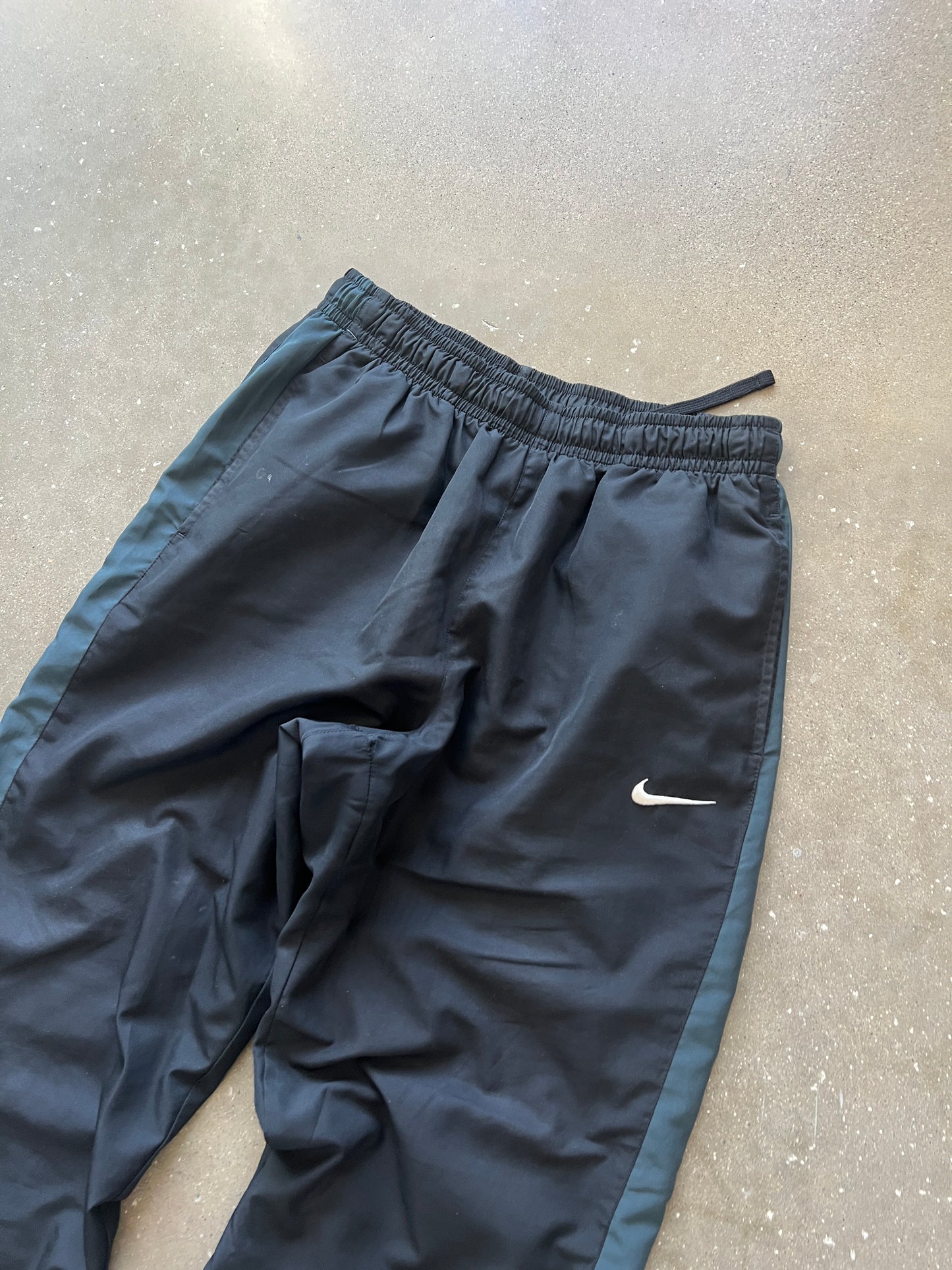 Vintage Black Nike Swoosh Track Pants - M