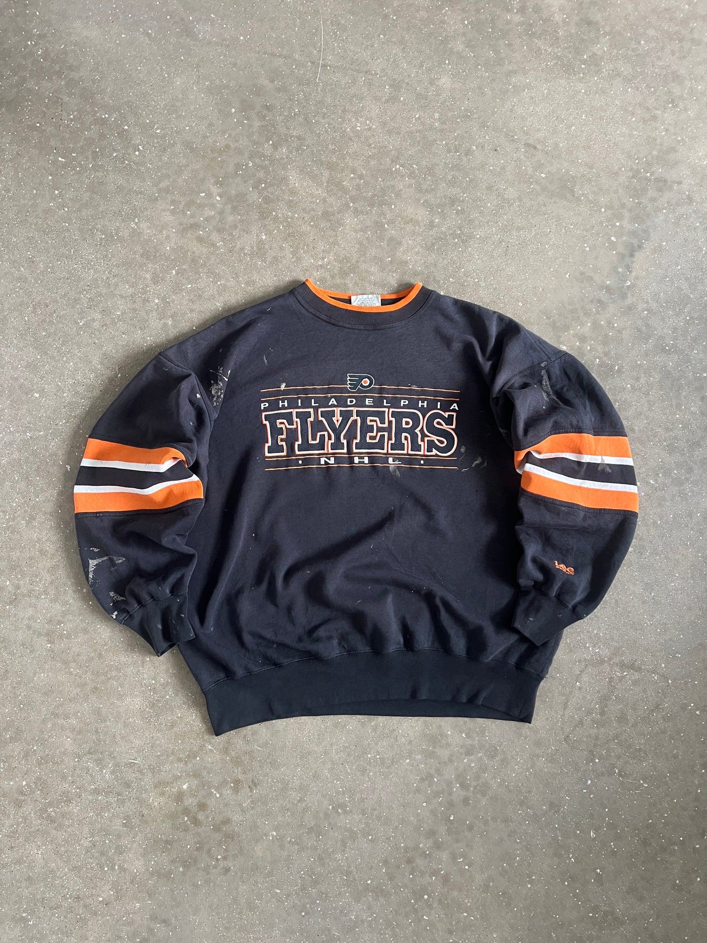 Vintage Black Distressed NHL Philadelphia Flyers Sweater - XL