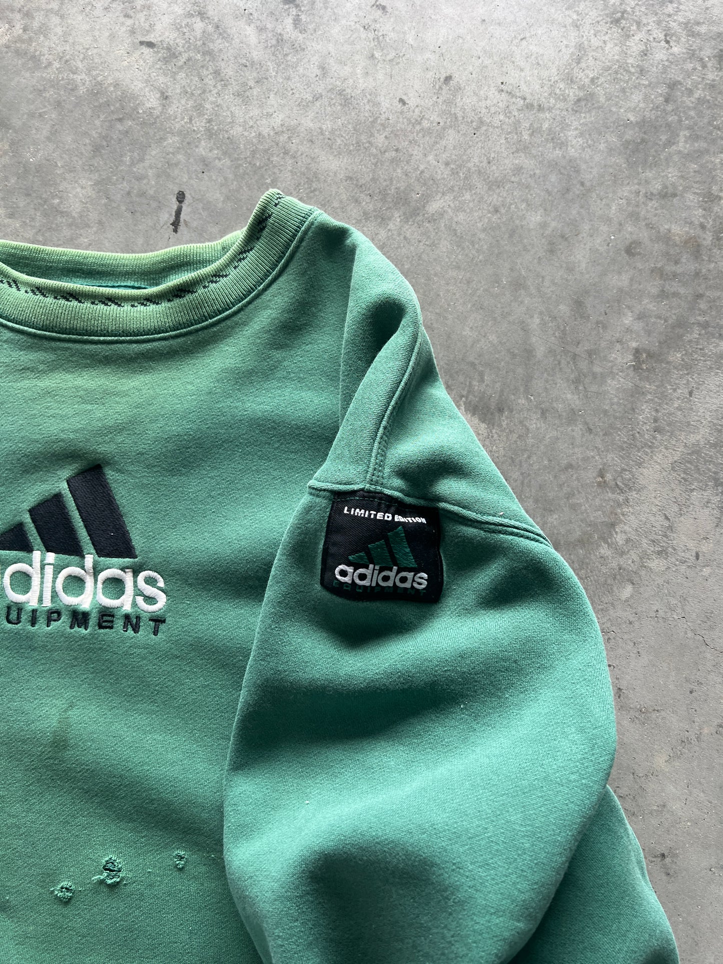 Vintage Distressed Green Adidas Crew - XXL