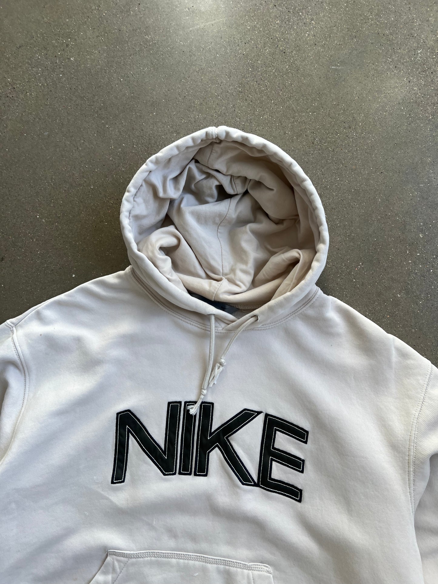 Vintage Cream Nike Spellout Hoodie - L