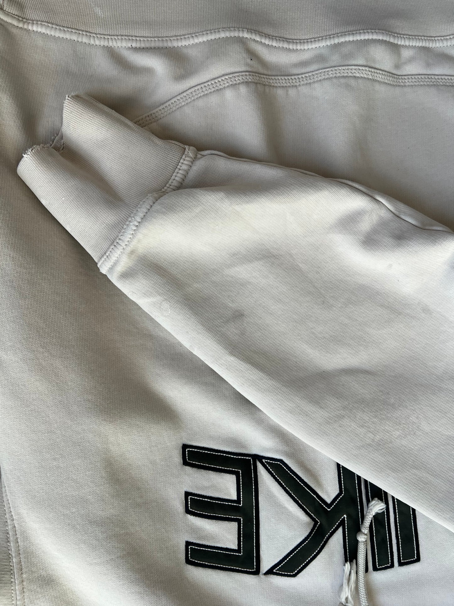 Vintage Cream Nike Spellout Hoodie - L