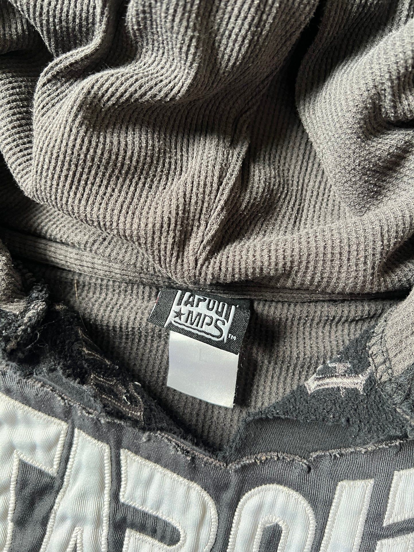 Vintage Black TAPOUT Y2k Hoodie - L