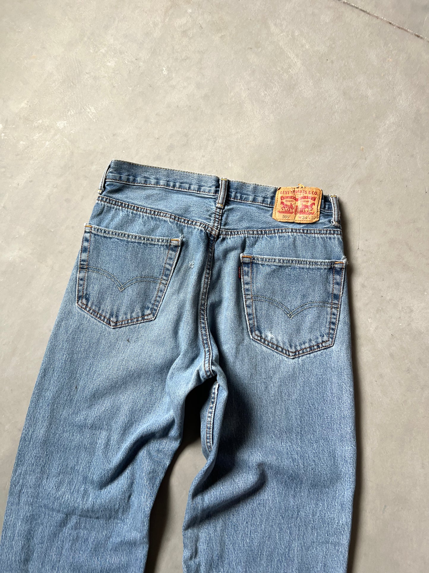 Vintage Baggy Levi Denim Pants - 34