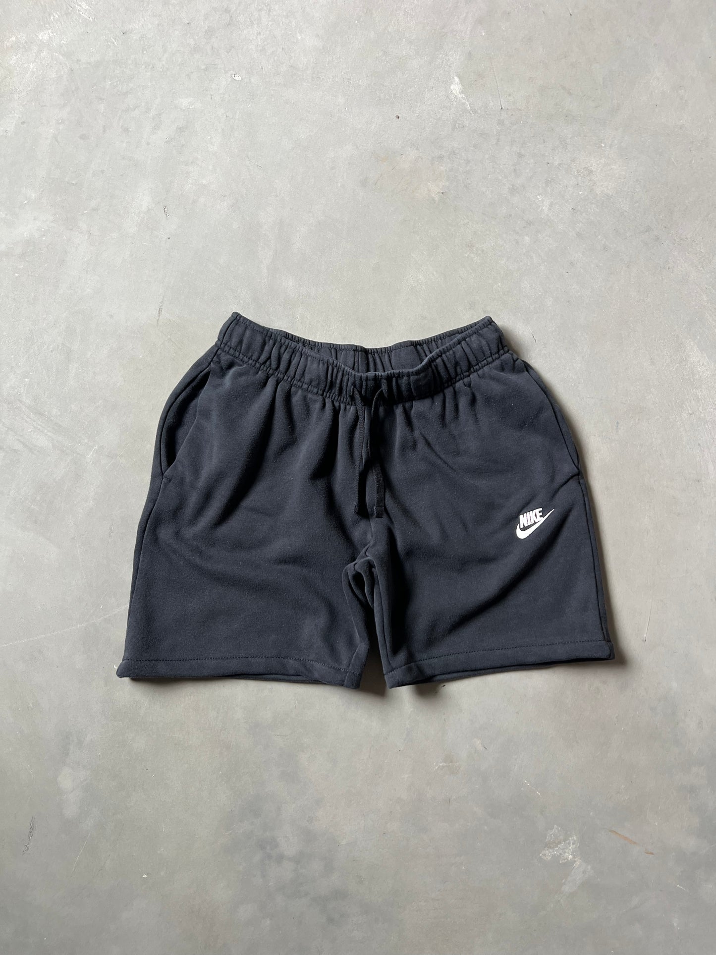 Vintage Black Nike Cotton Shorts - S