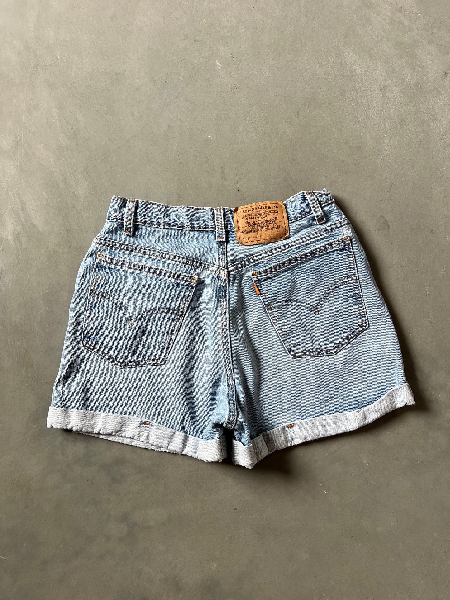 Vintage Faded Blue Levi Shorts - 28