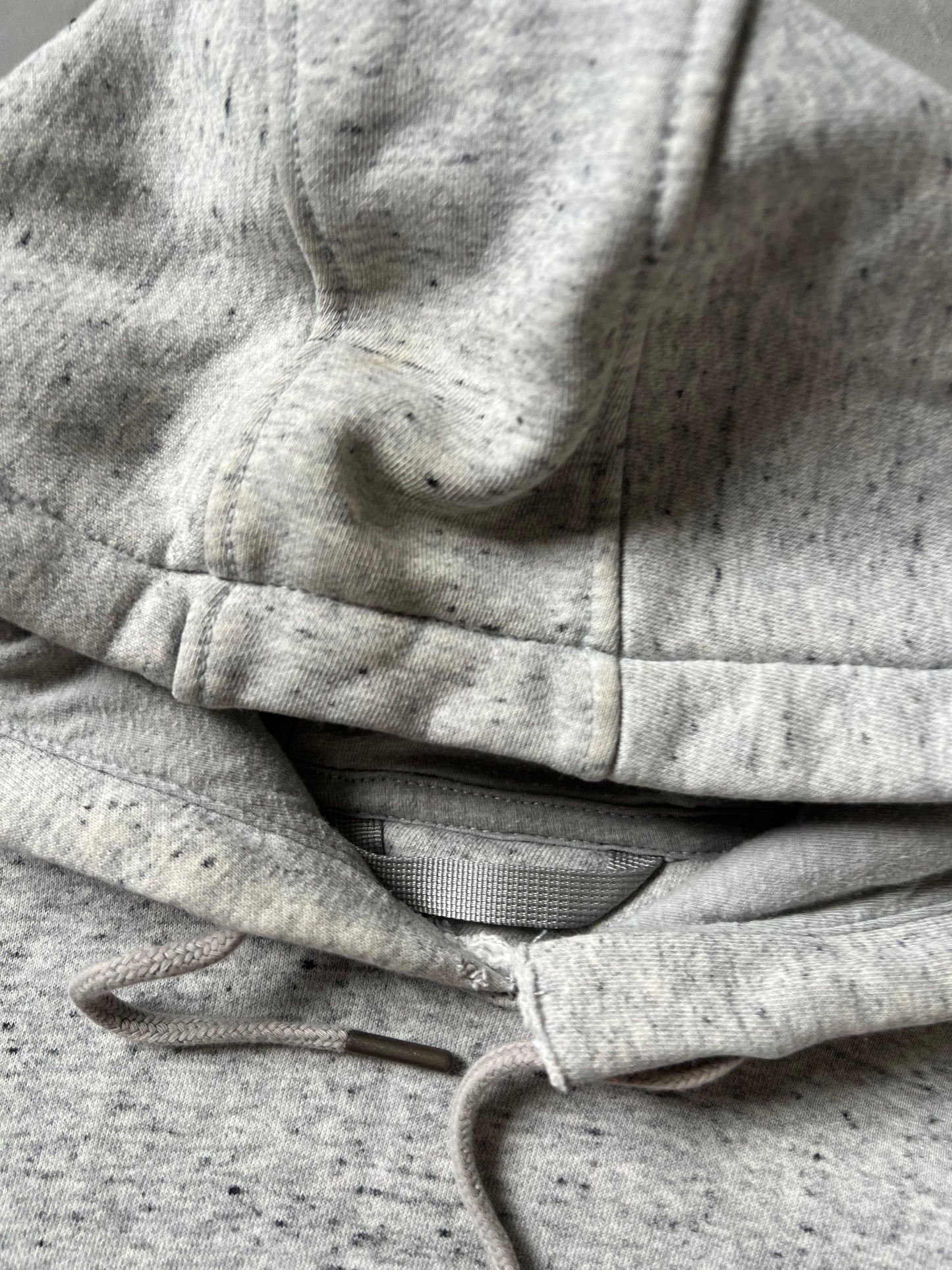 Vintage Grey Carhartt Hoodie - L