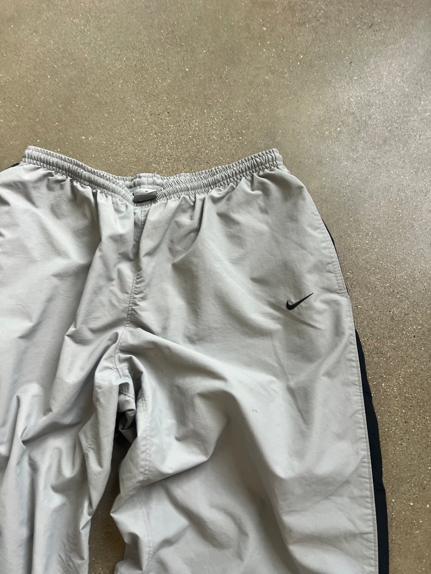 Vintage Grey Nike Track Pants - L
