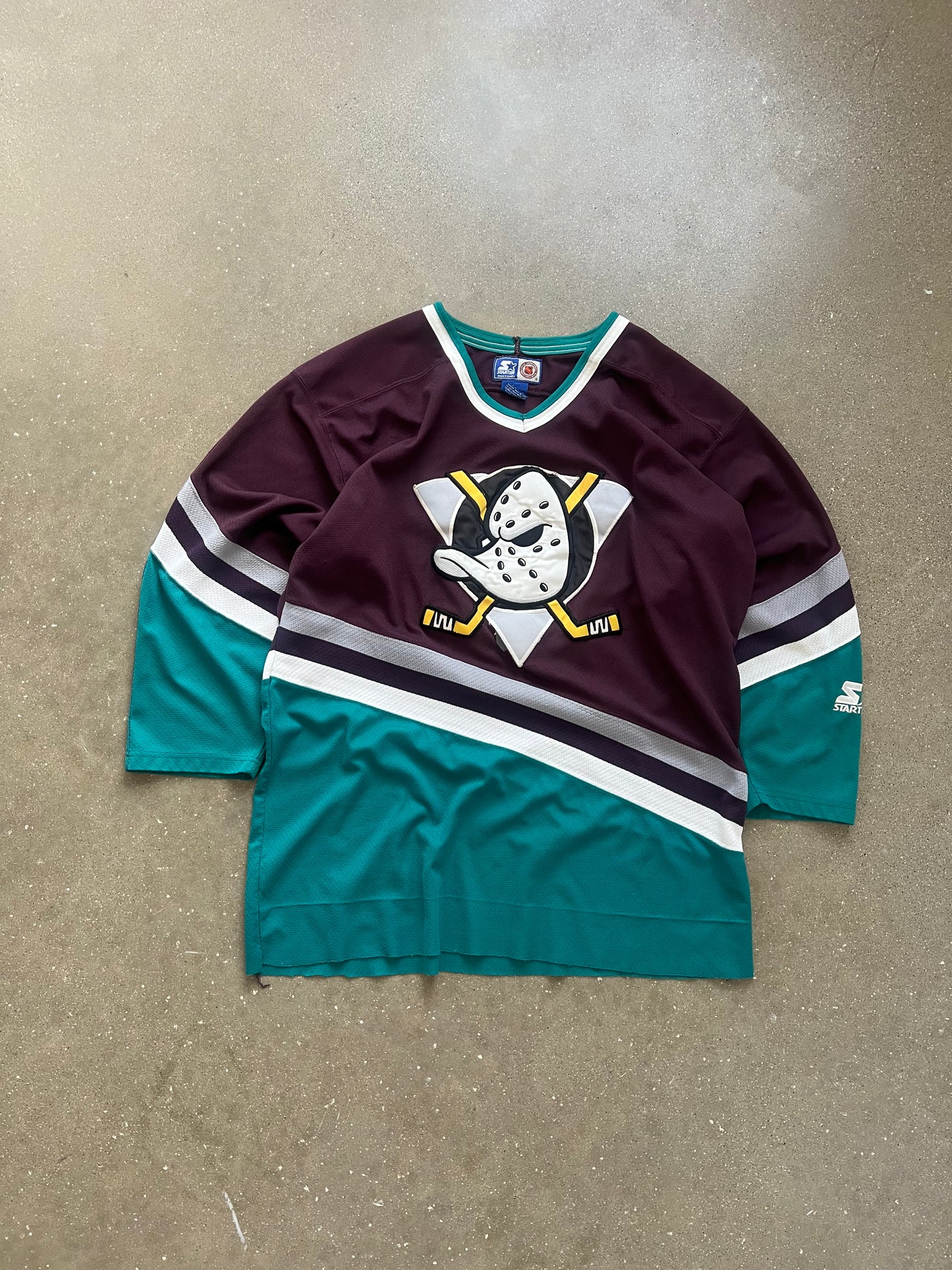 Vintage Mighty Ducks Starter  Hockey Jersey - L
