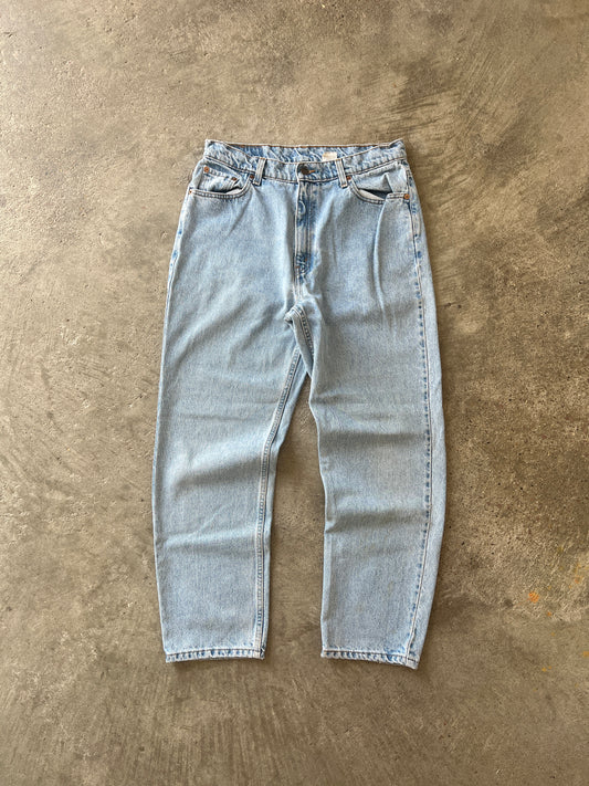 Vintage Light Wash Levi 512 Pants - 30x28