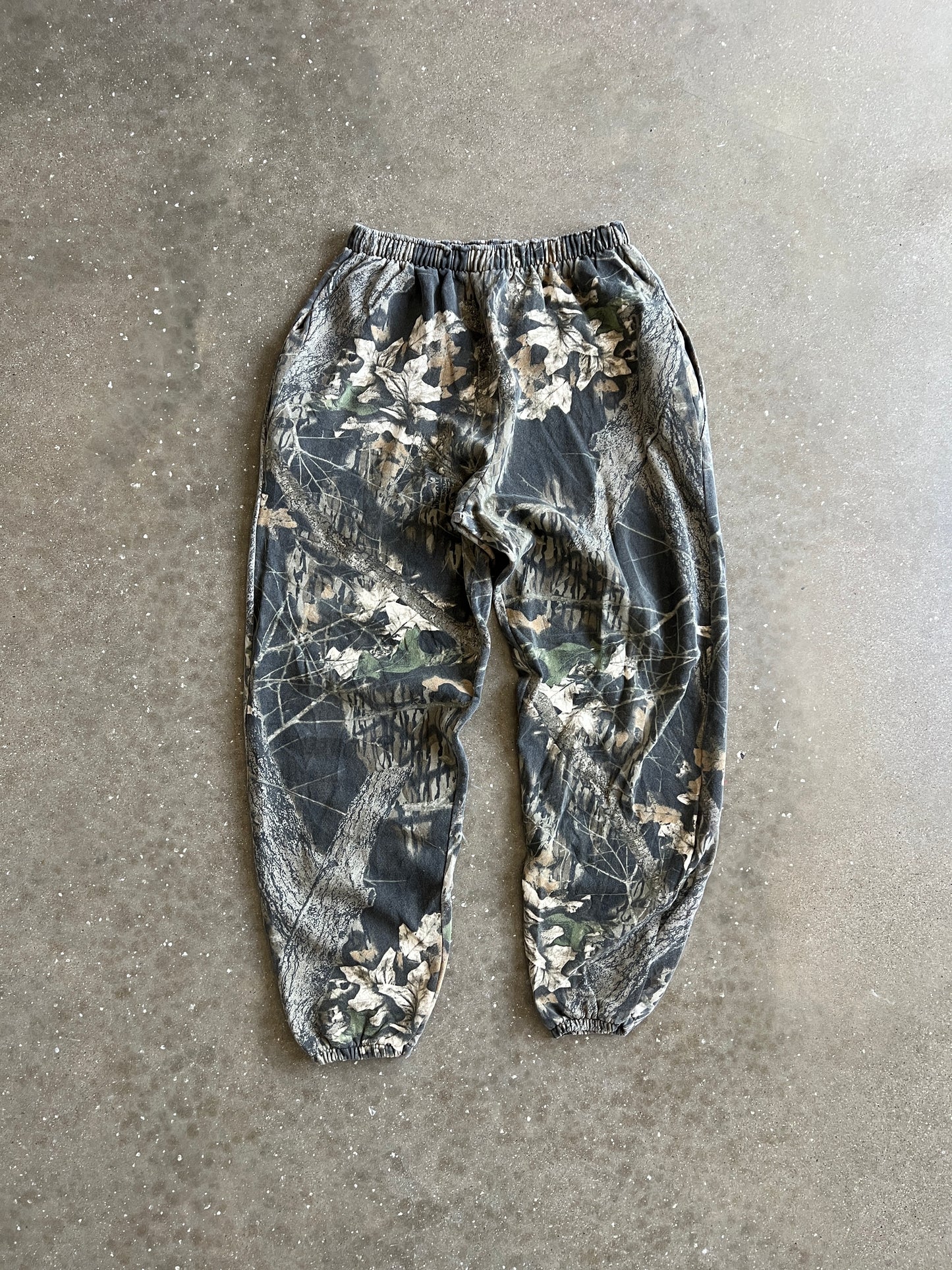 Vintage RealTree Camo Sweatpants - XL