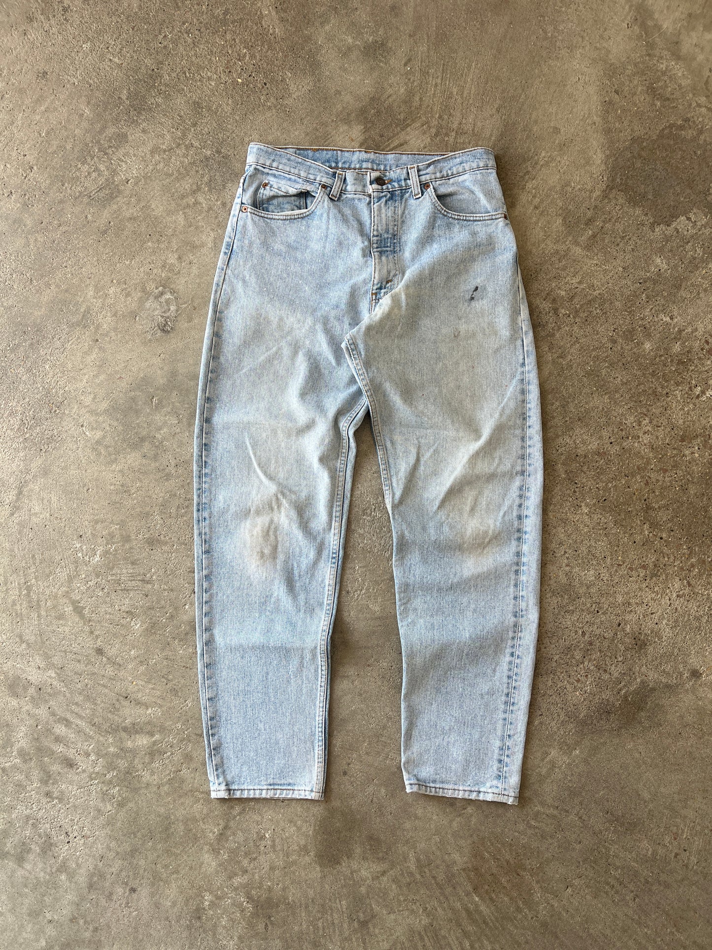 Vintage Light Wash Levi Pants - 32x30.5