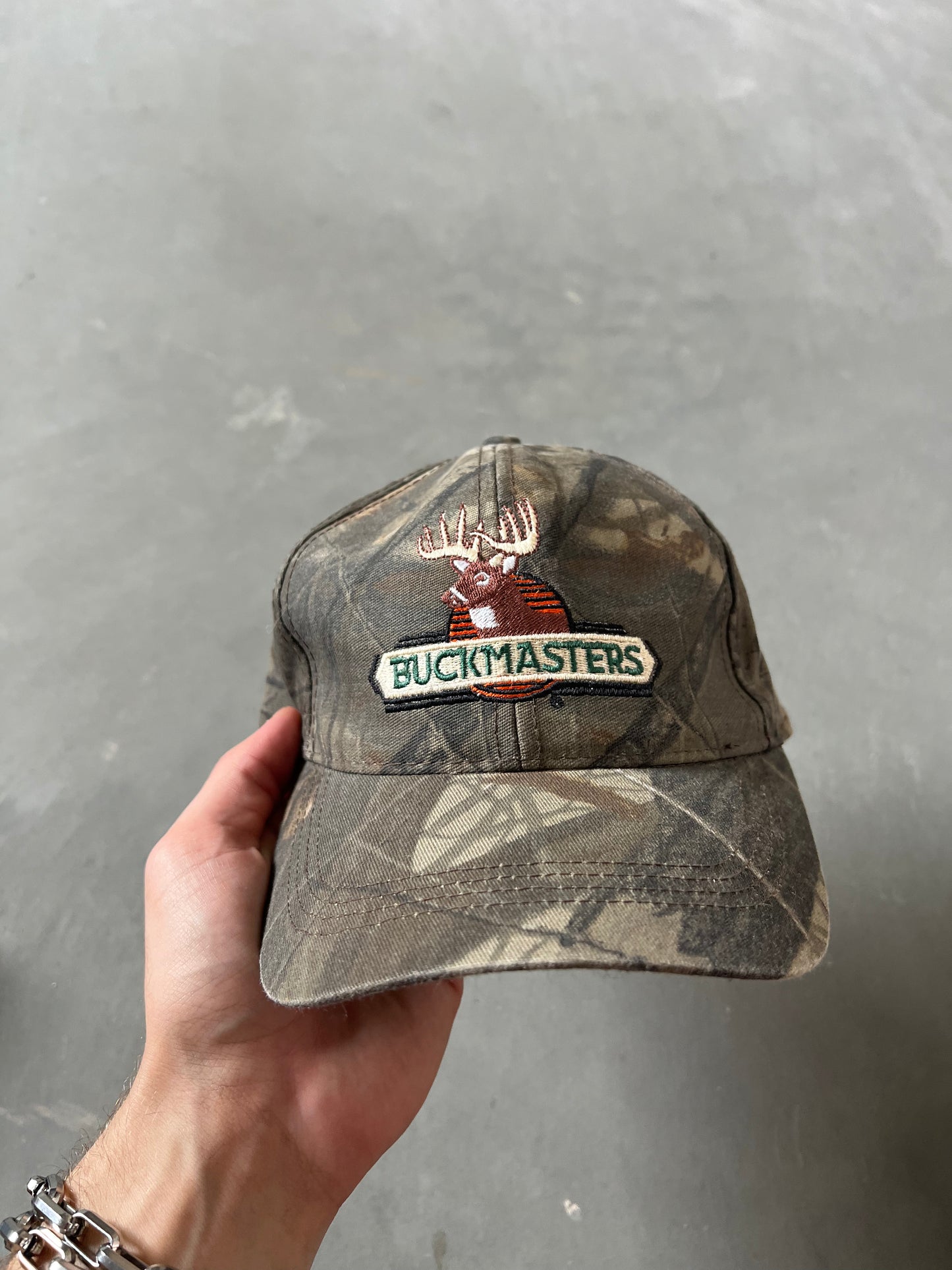 Vintage RealTree Camo Buckmaster Hat