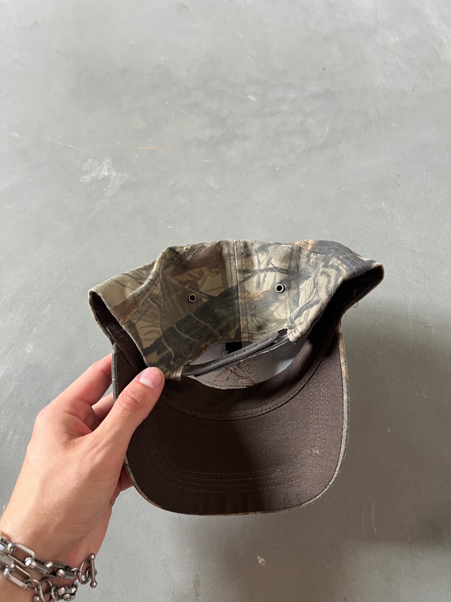 Vintage RealTree Camo Buckmaster Hat