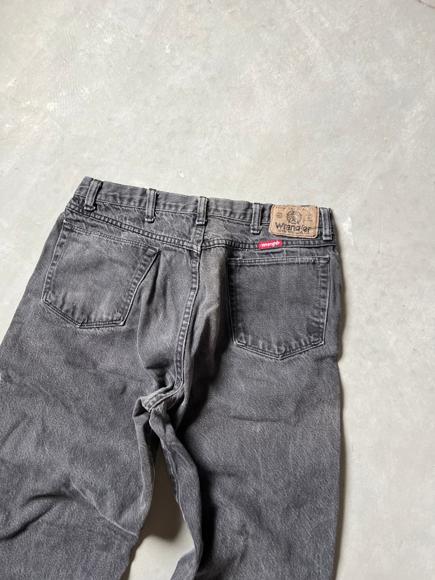 Vintage Black Wrangler Baggy Pants - 34