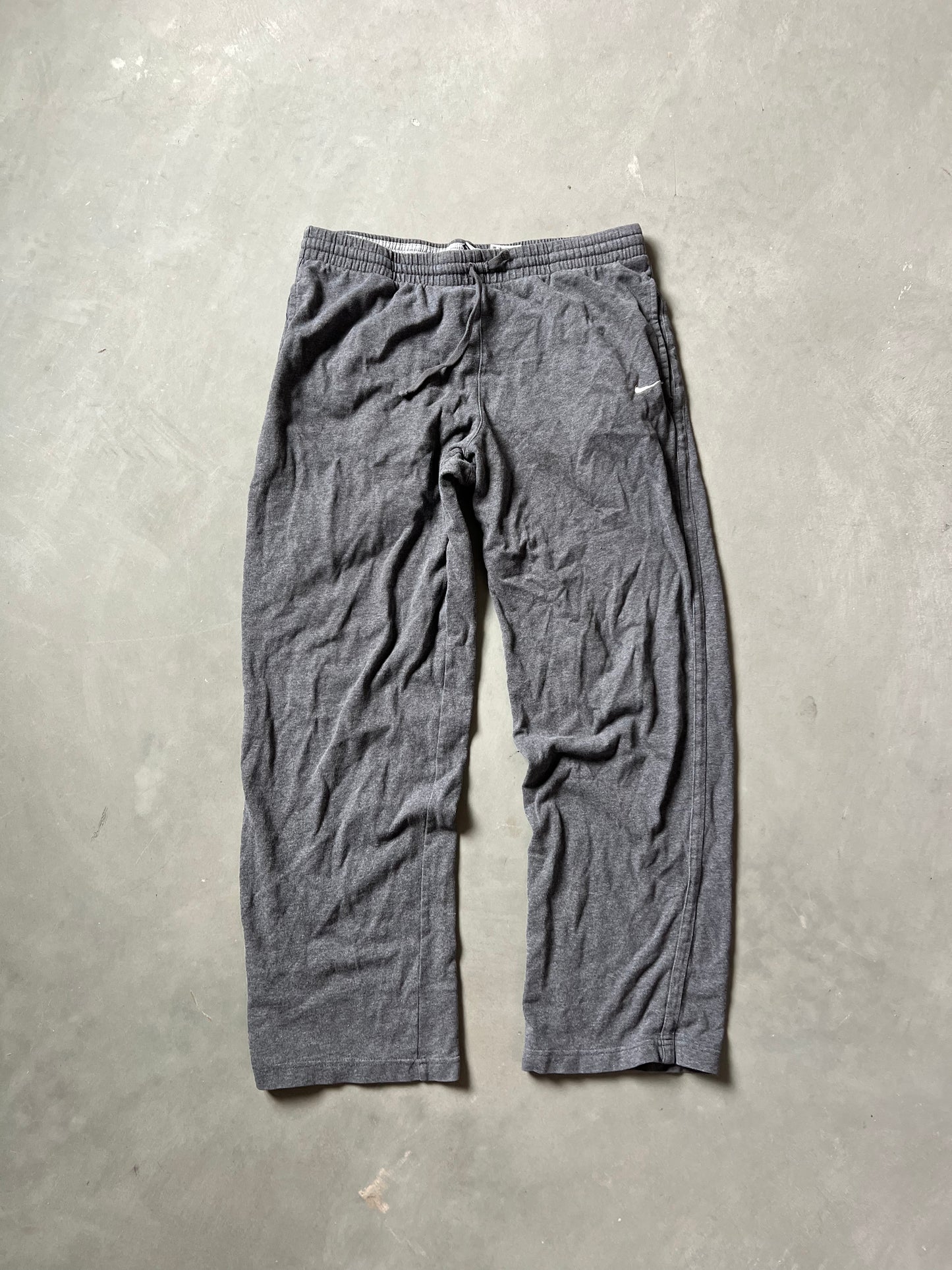 Vintage Grey Nike Swoosh Baggy Sweats - L