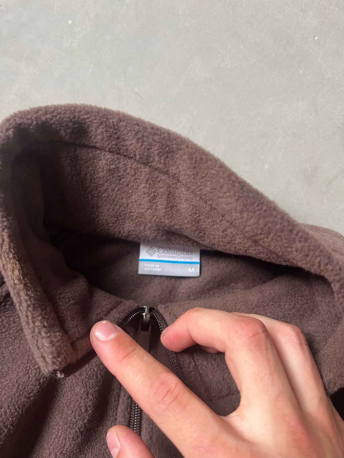 Vintage Mocha Brown Columbia Fleece - M