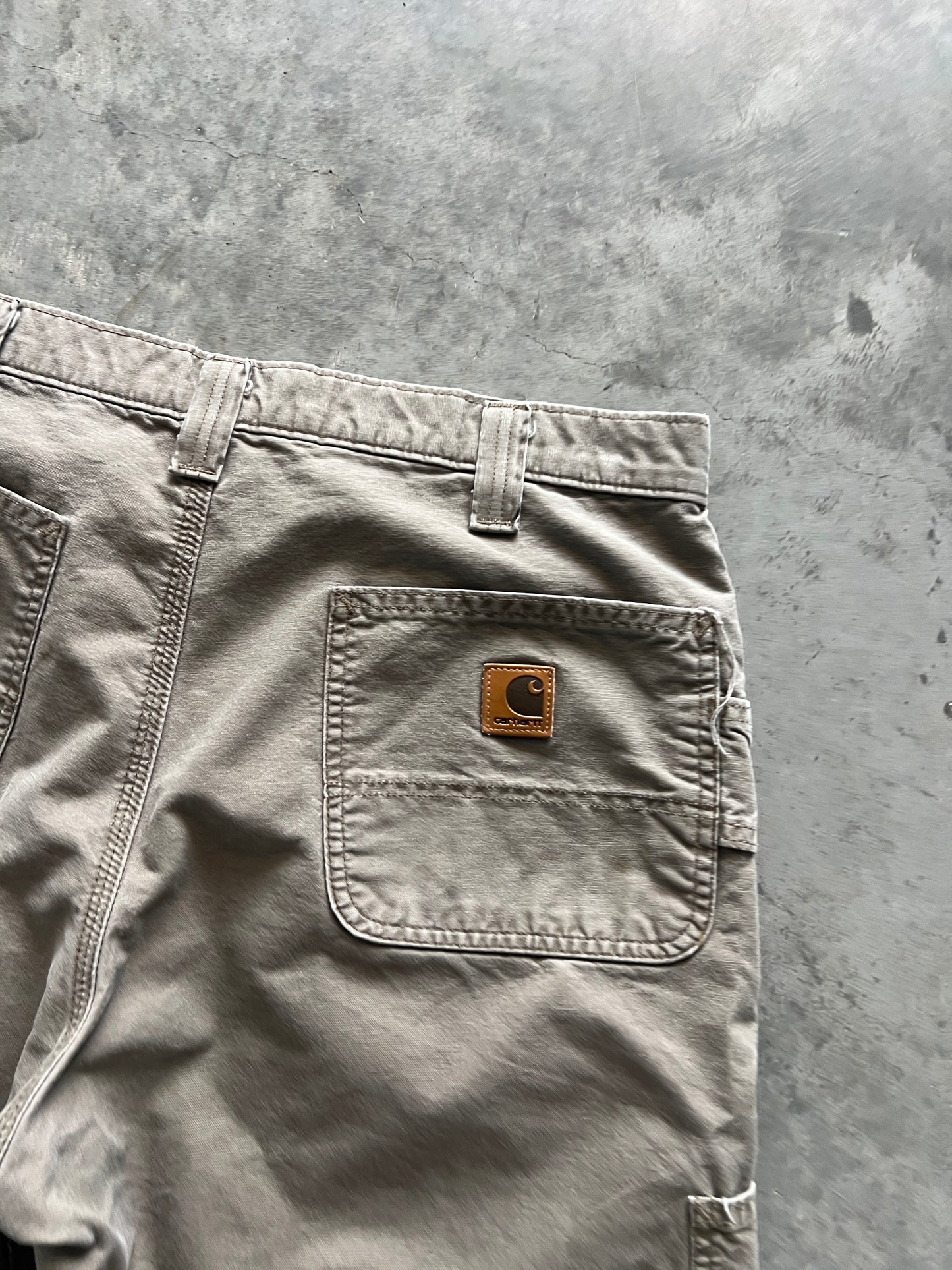 Vintage Tan Carhartt Carpenter Shorts - 34