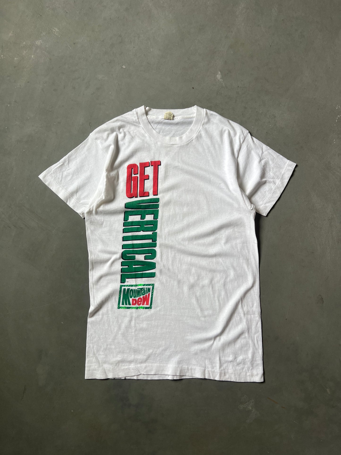 Vintage 80s Get Vertical Mountain Dew Shirt - L