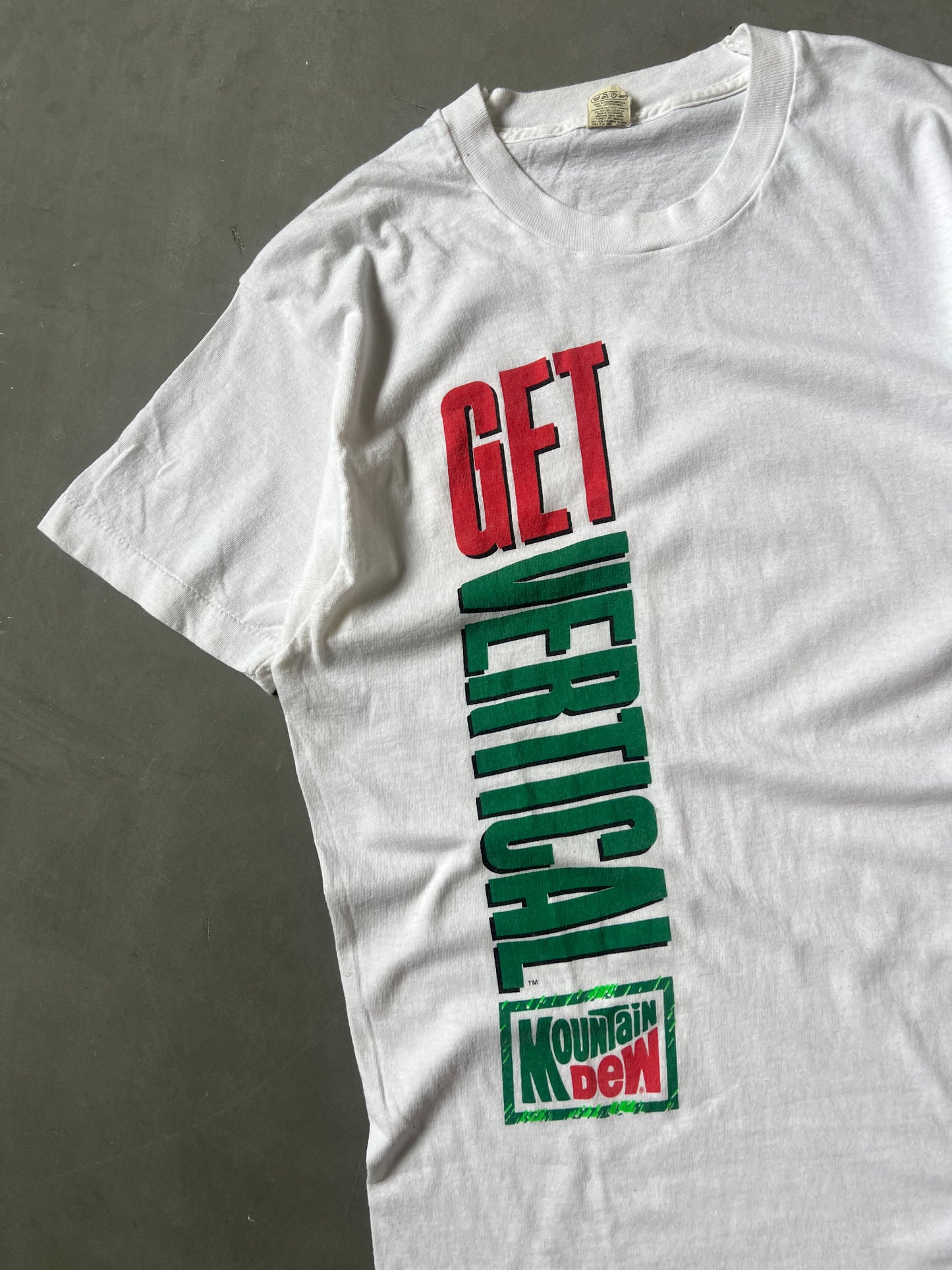 Vintage 80s Get Vertical Mountain Dew Shirt - L