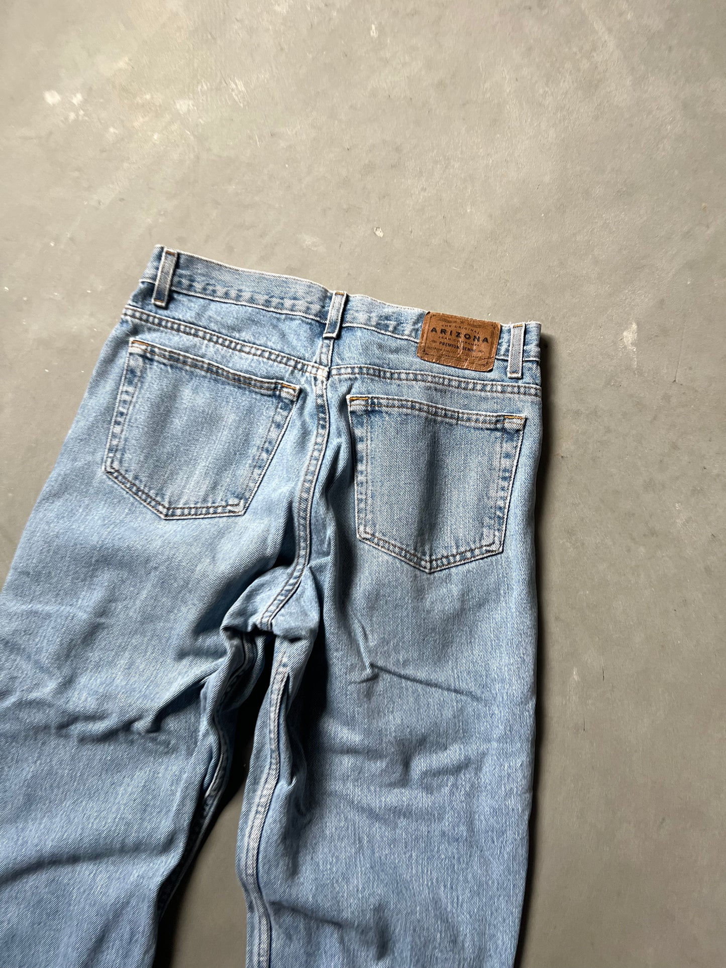 Vintage Denim Blue Arizona Jeans - 33