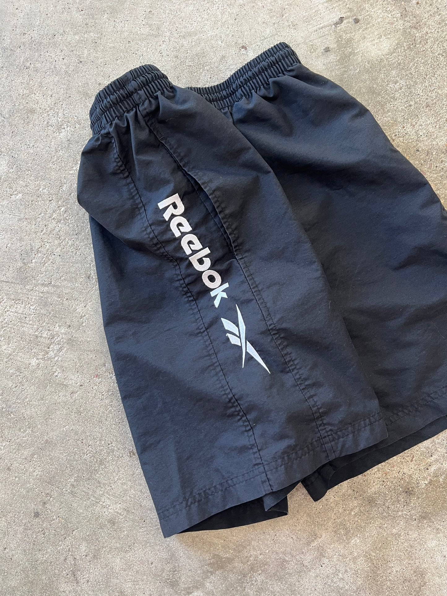 Vintage Black Reebok Shorts - L
