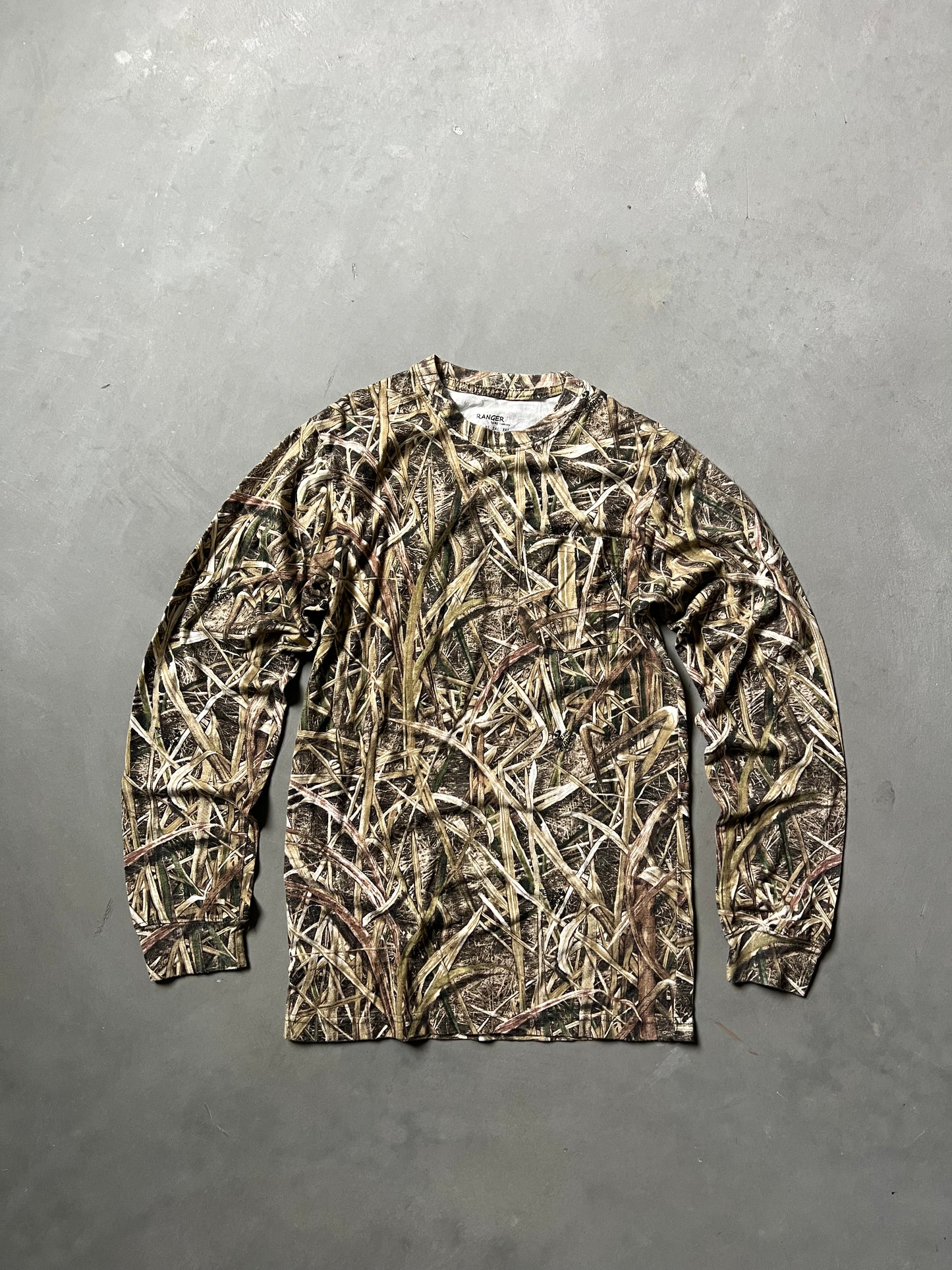 Vintage RealTree Camo Longsleeve Shirt - S