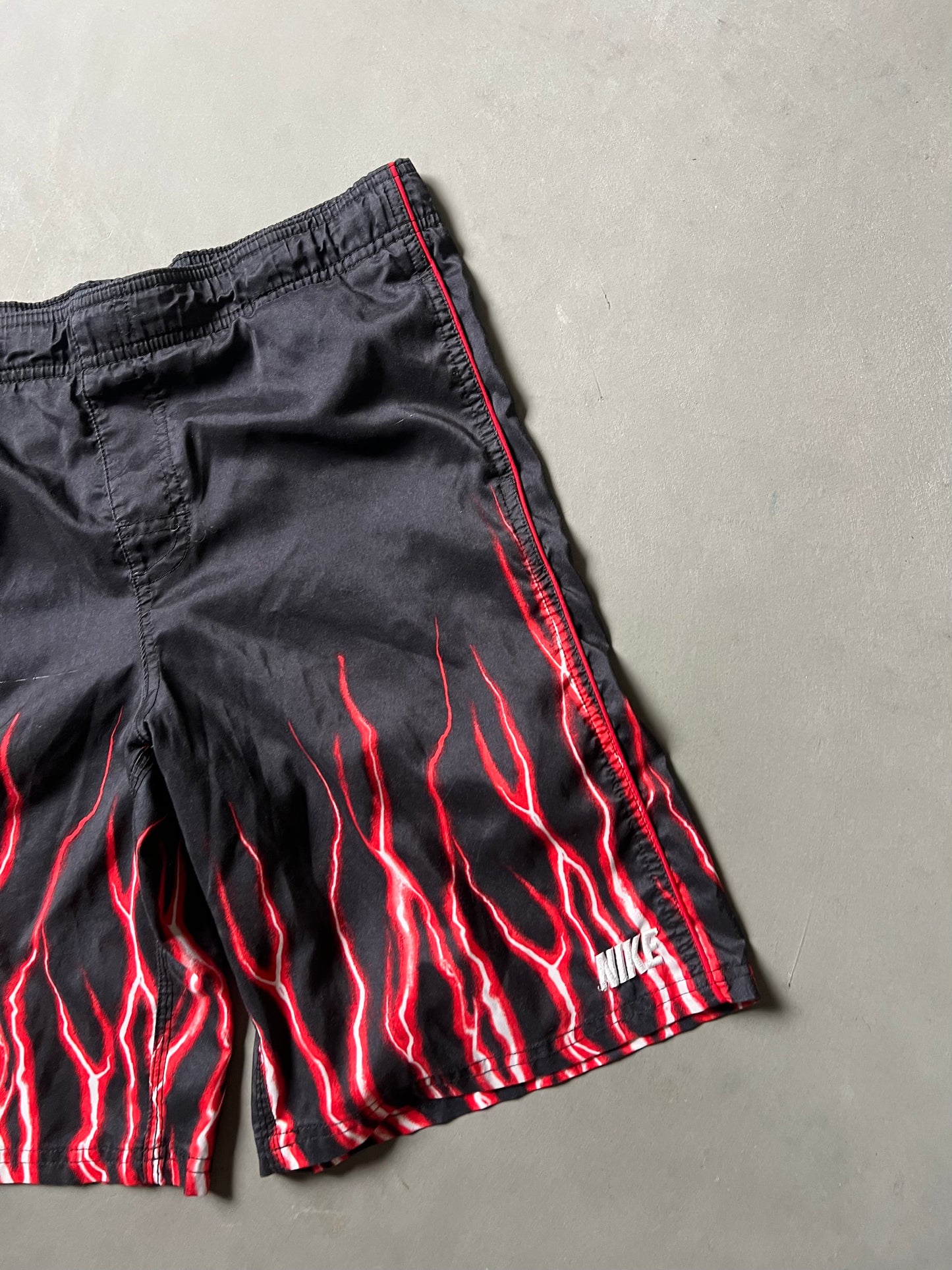 Vintage Black Nike Lightning Shorts - M
