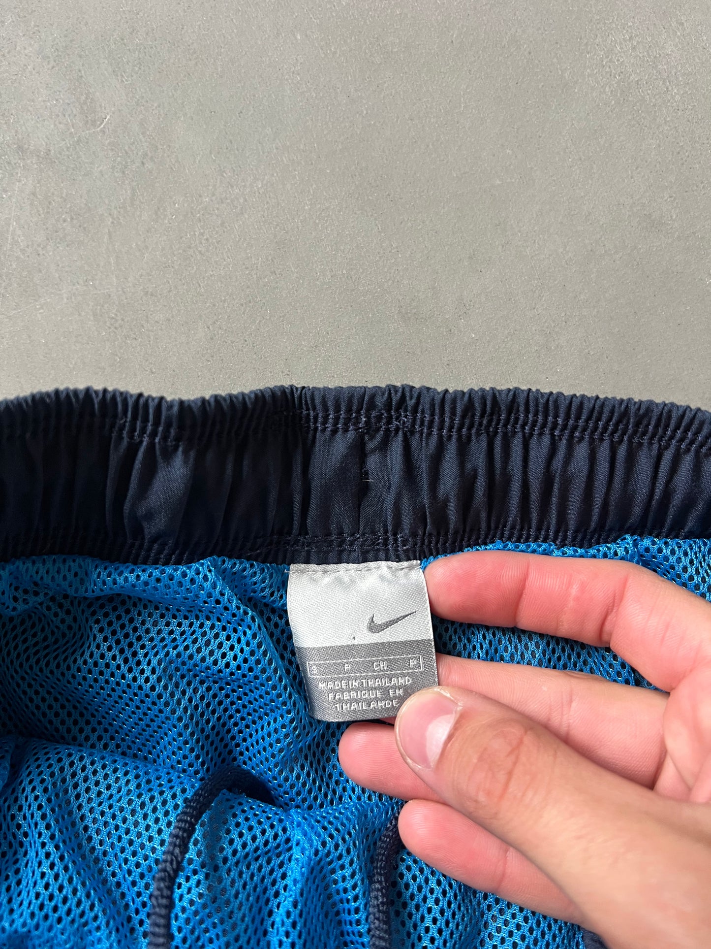 Vintage Navy Blue Nike Swoosh Shorts - S