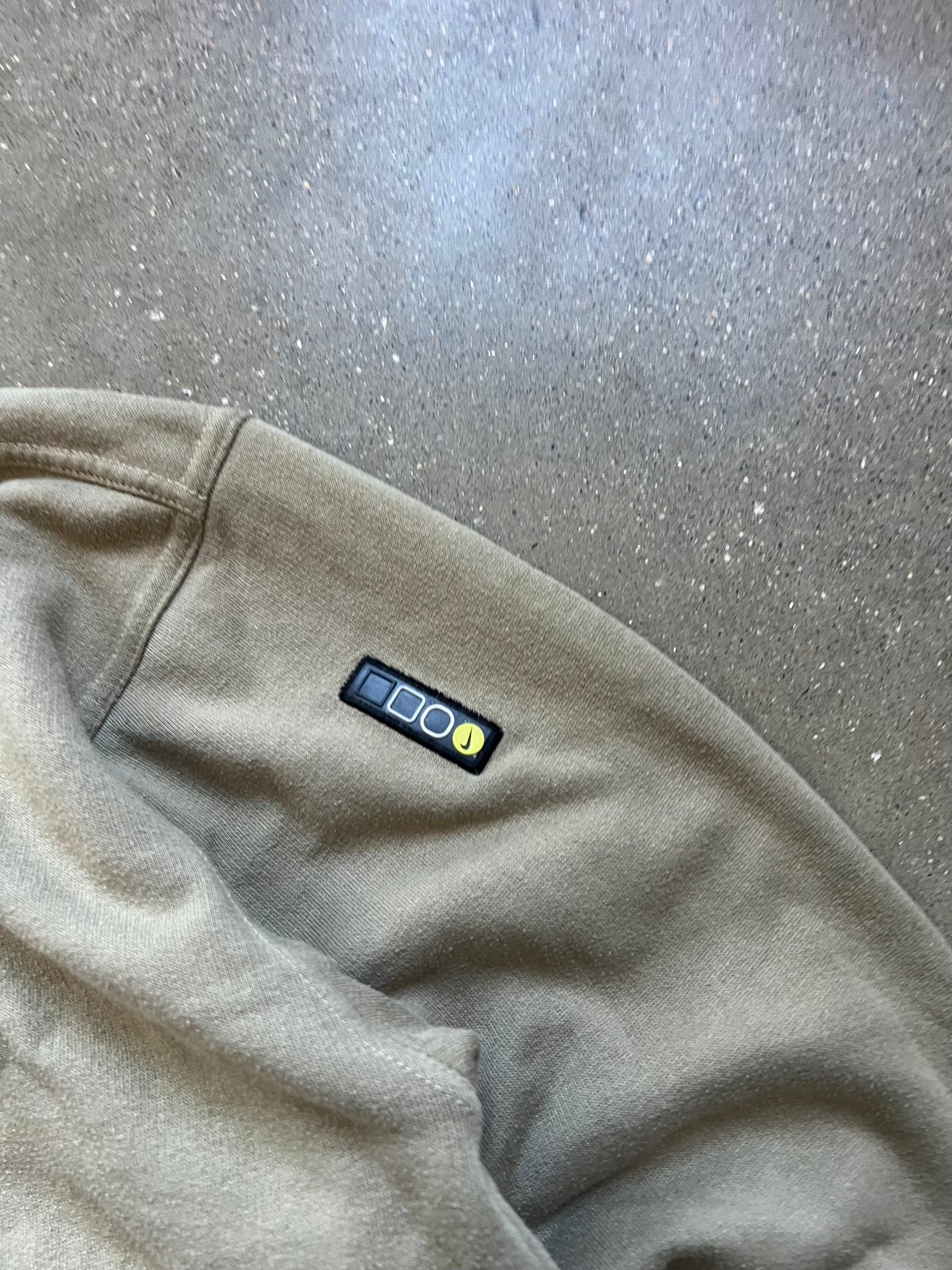 Vintage Tan Nike Spellout Crew - L
