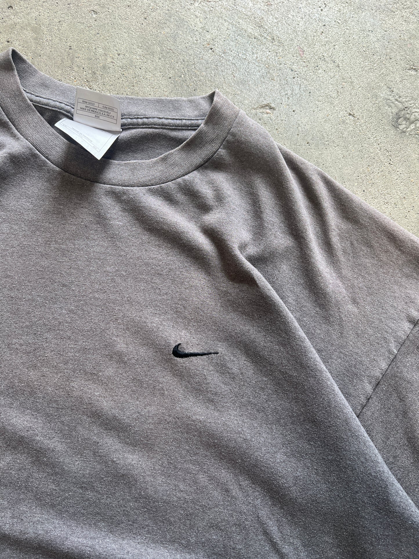 Vintage Silver Nike Swoosh Shirt - XXL