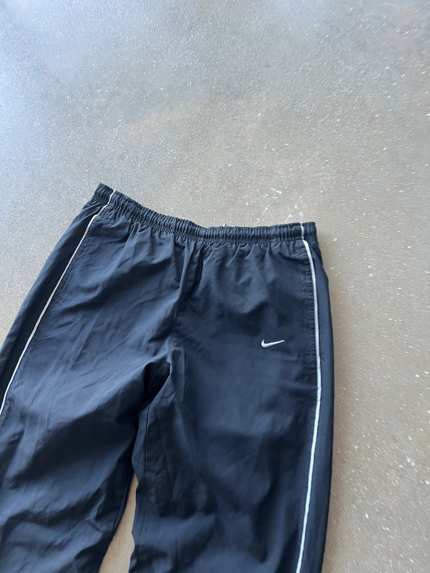 Vintage Black Nike Swoosh Track Pants - M