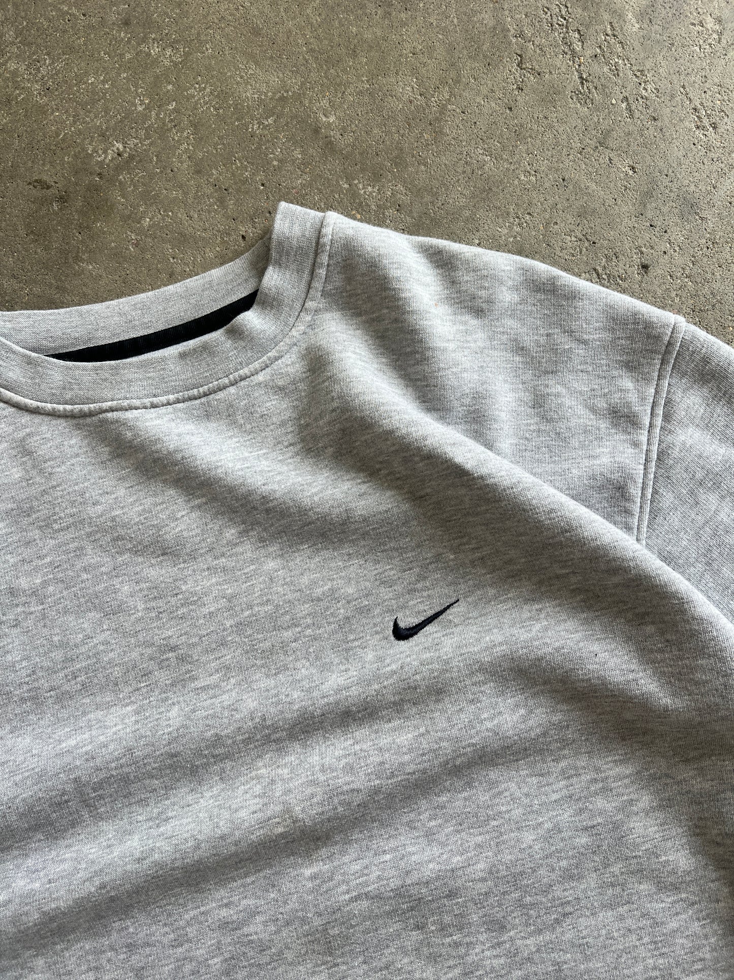 Vintage Silver Nike Swoosh Crew - XL