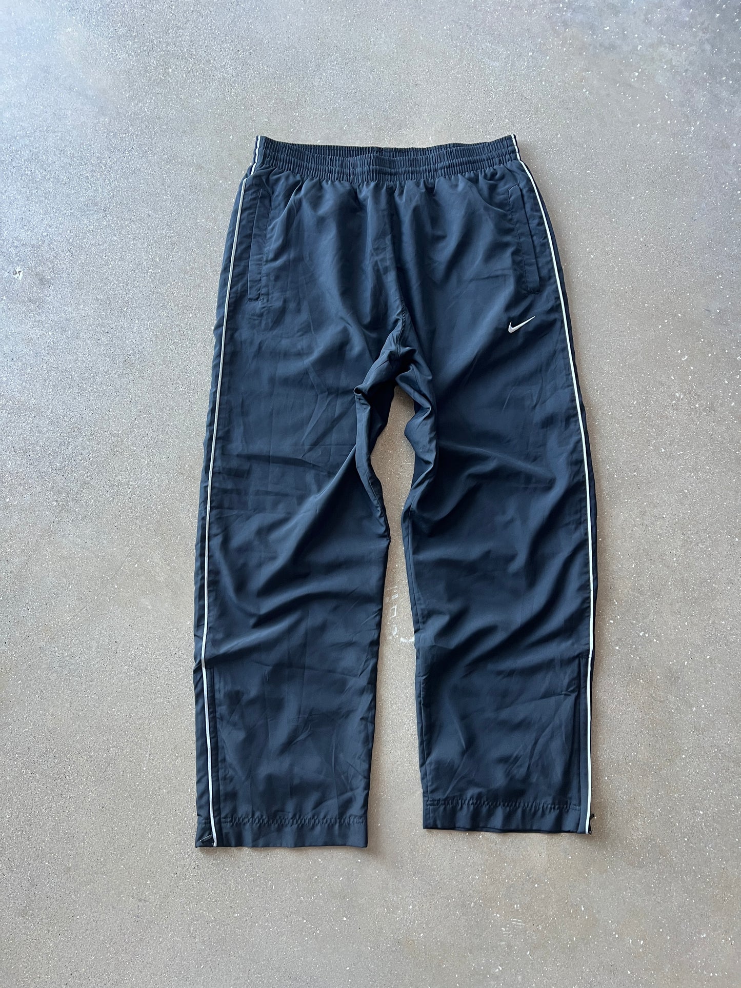 Vintage Black Nike Swoosh Track Pants - L
