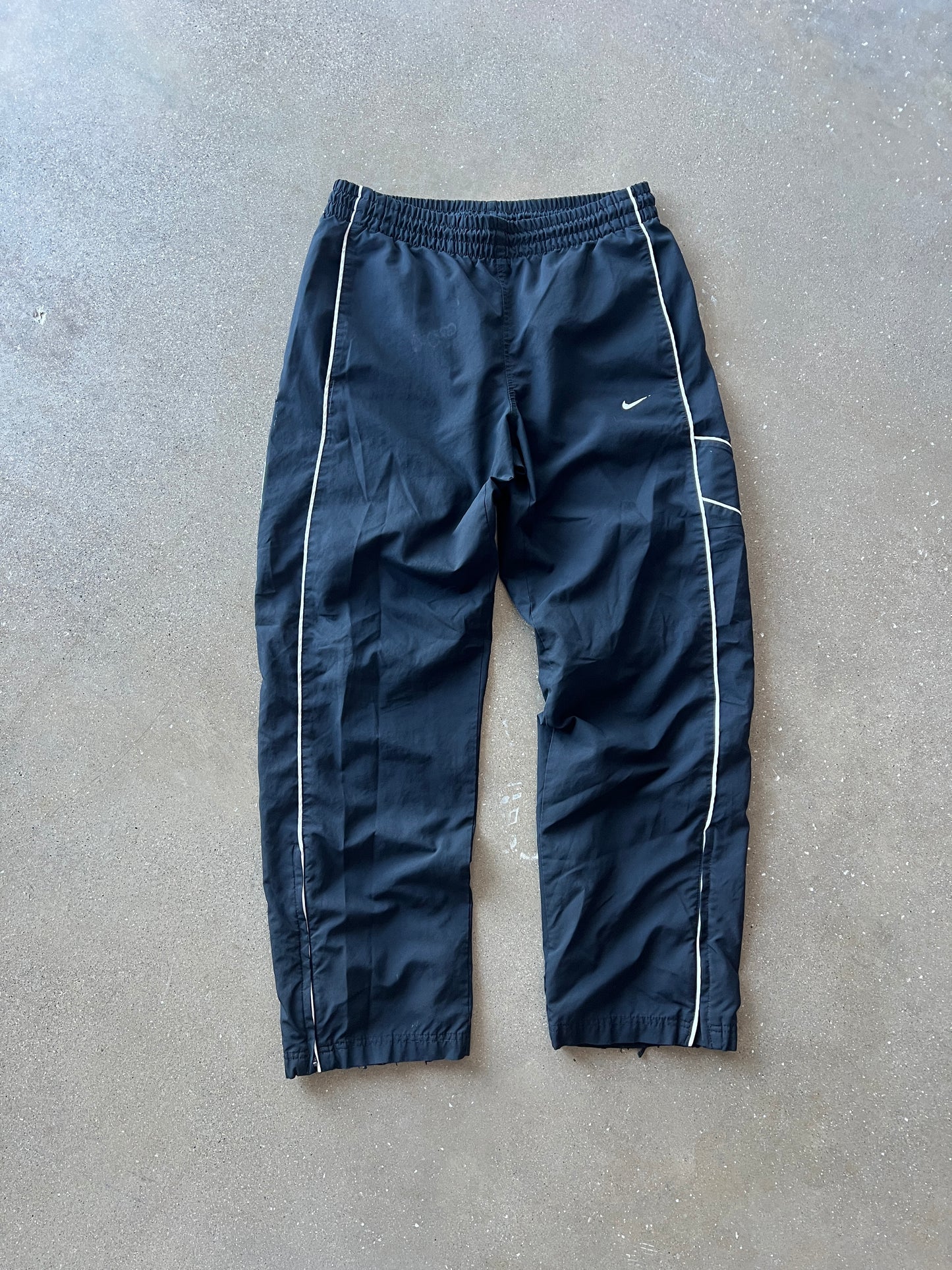 Vintage Black Nike Swoosh Track Pants - L