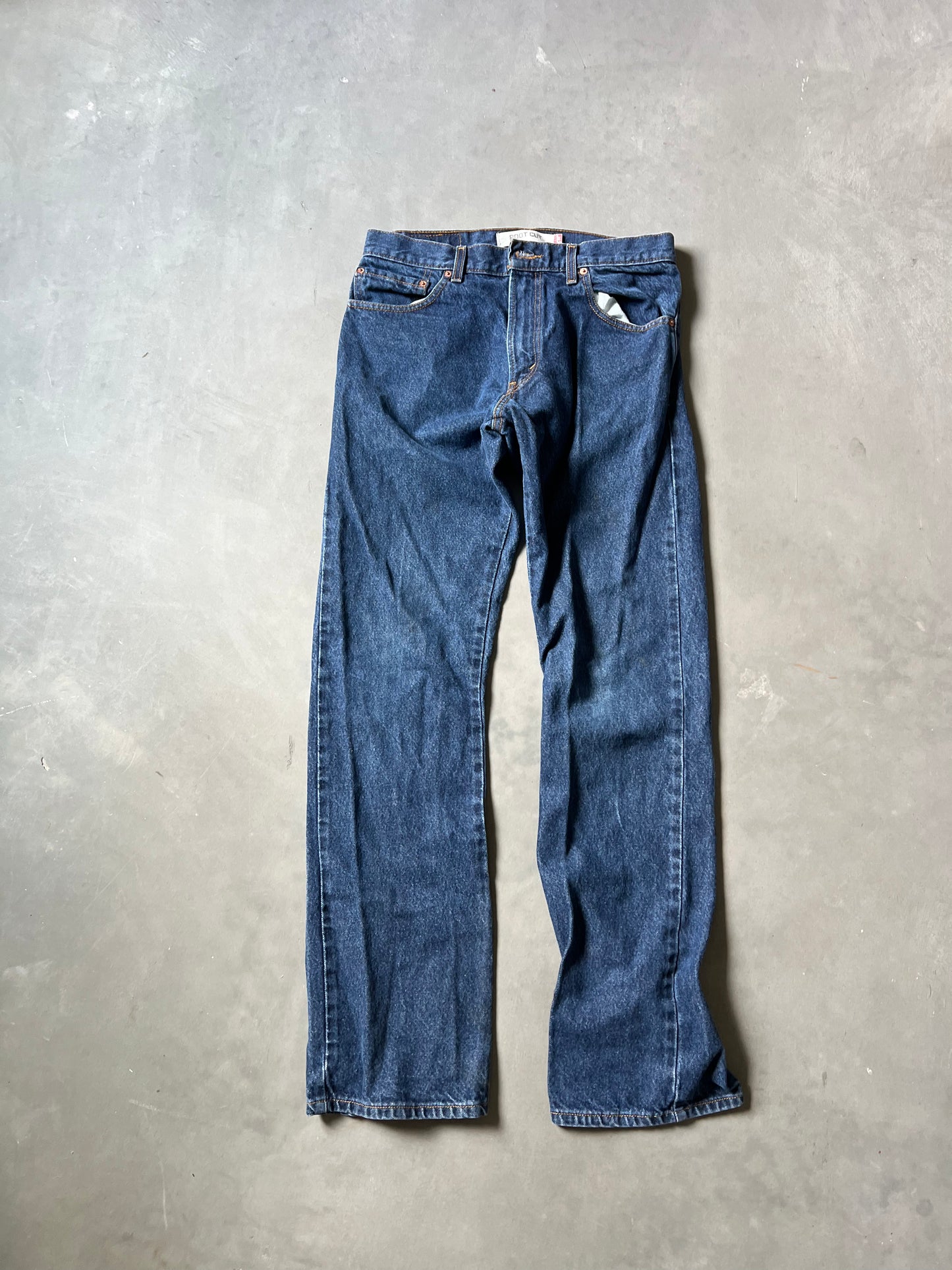 Levi 517 Dark Wash Pants - 32