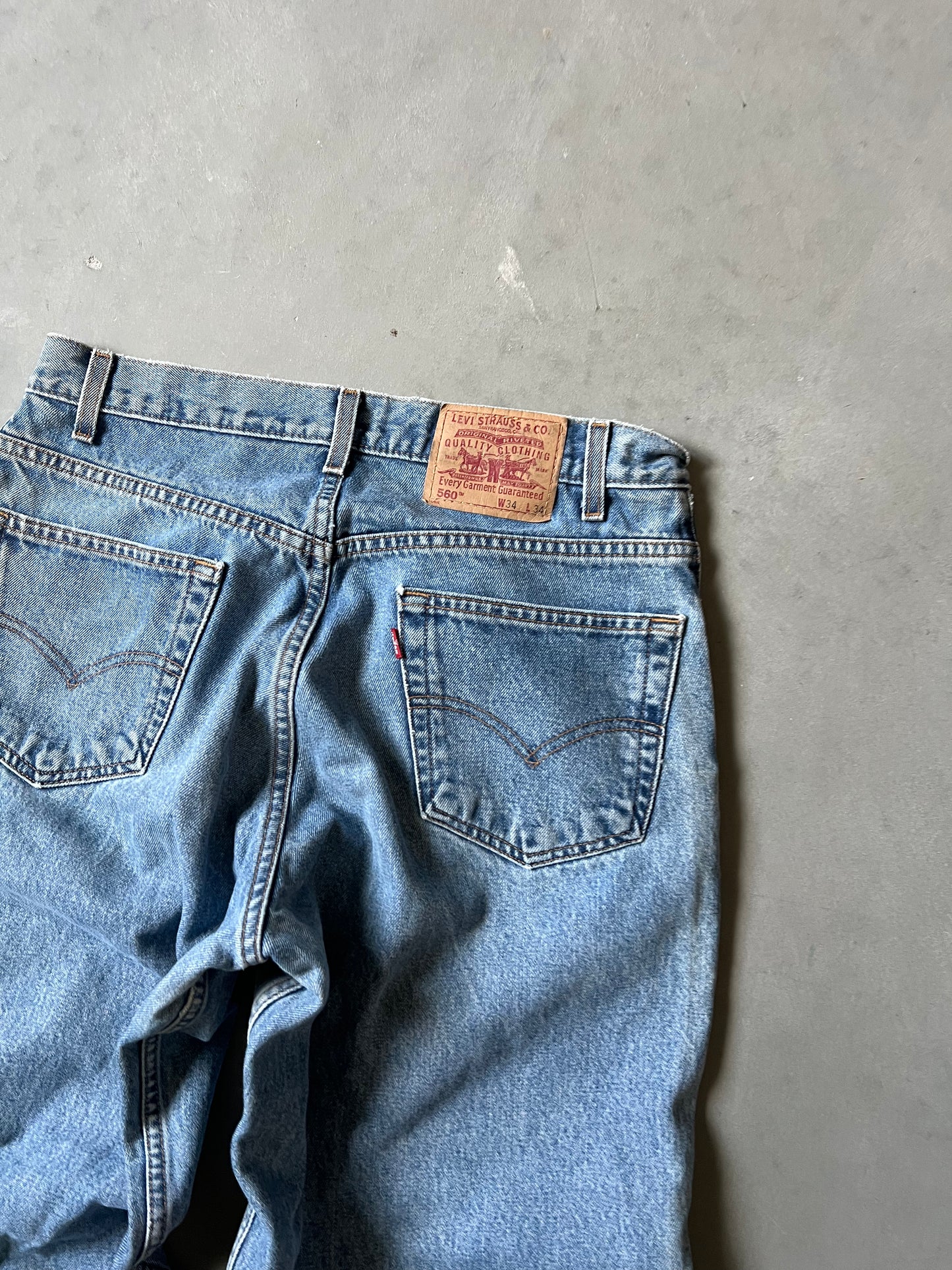 Vintage Levi 560 Denim Pants - 34