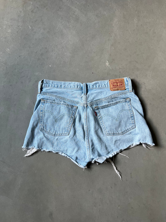 Levi 501 Light Wash Denim Shorts - 31
