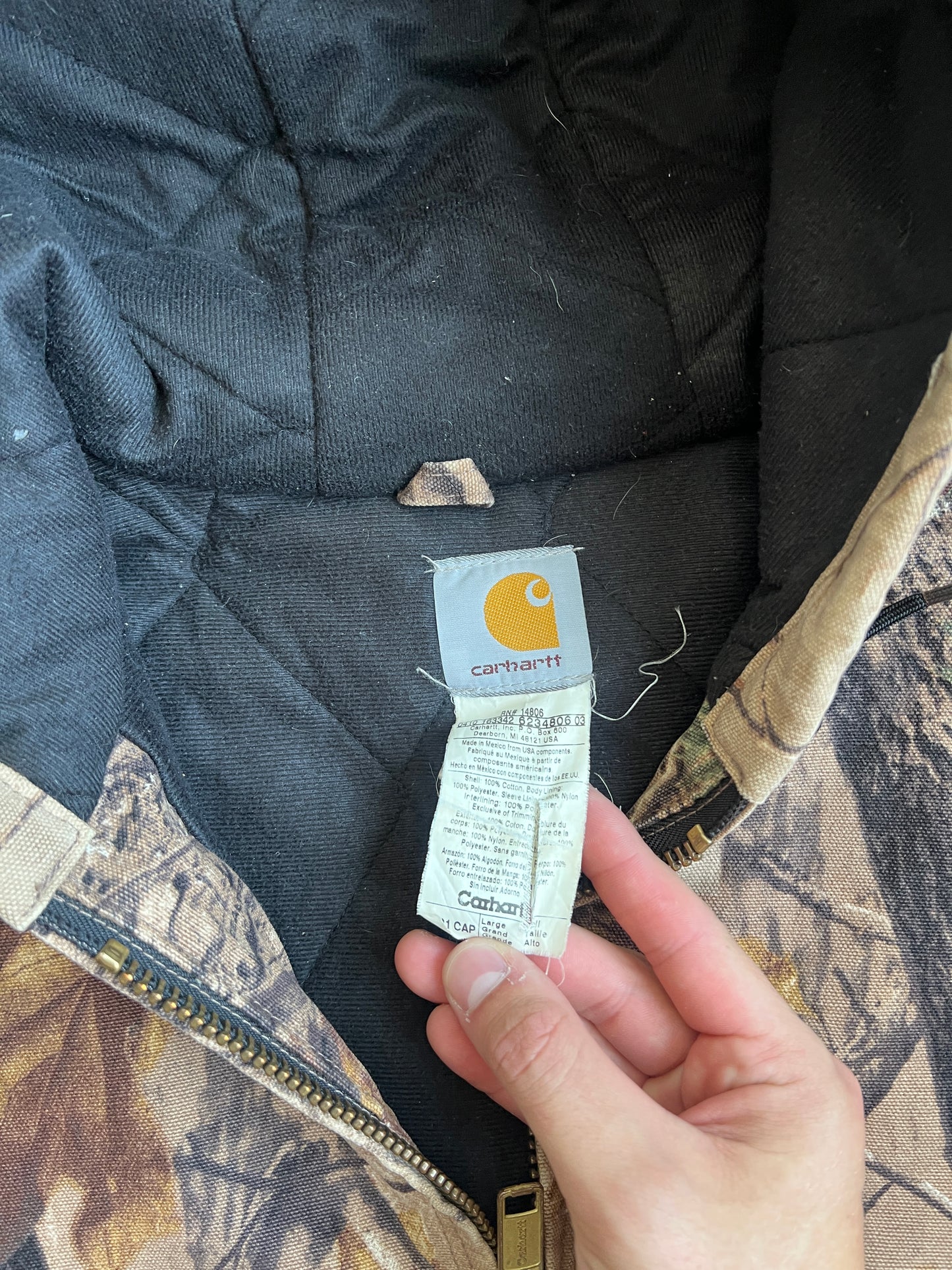 Vintage RealTree Camo Carhartt Jacket - LT