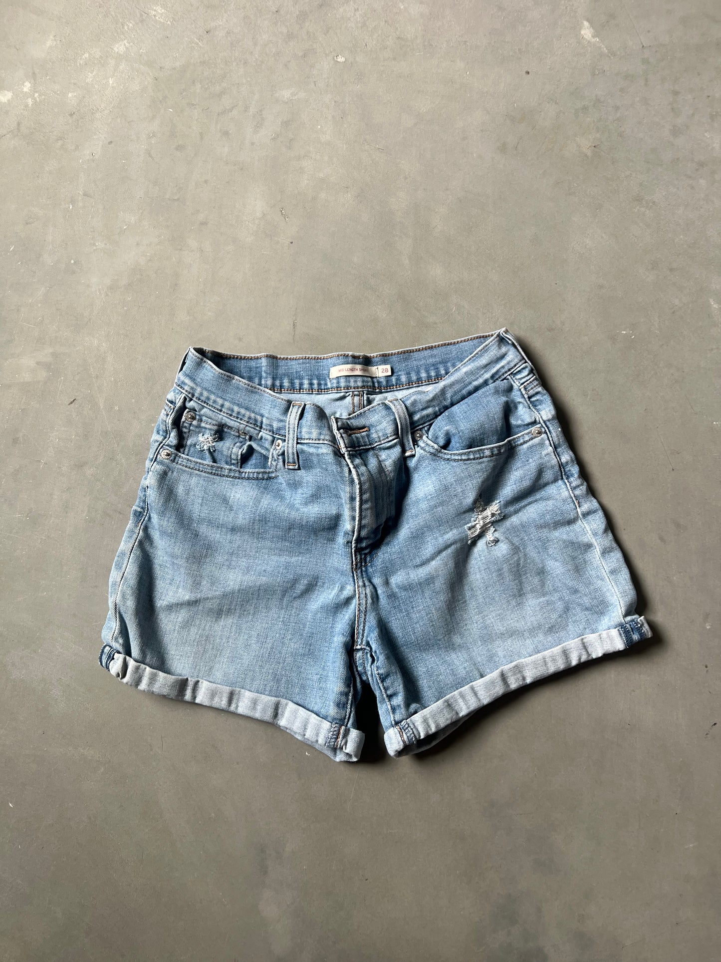 Vintage Faded Blue Levi Shorts - 28