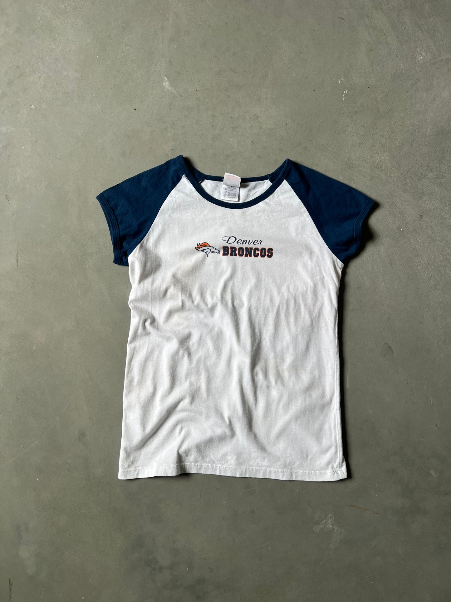 Vintage Denver Broncos Baby Tee - L